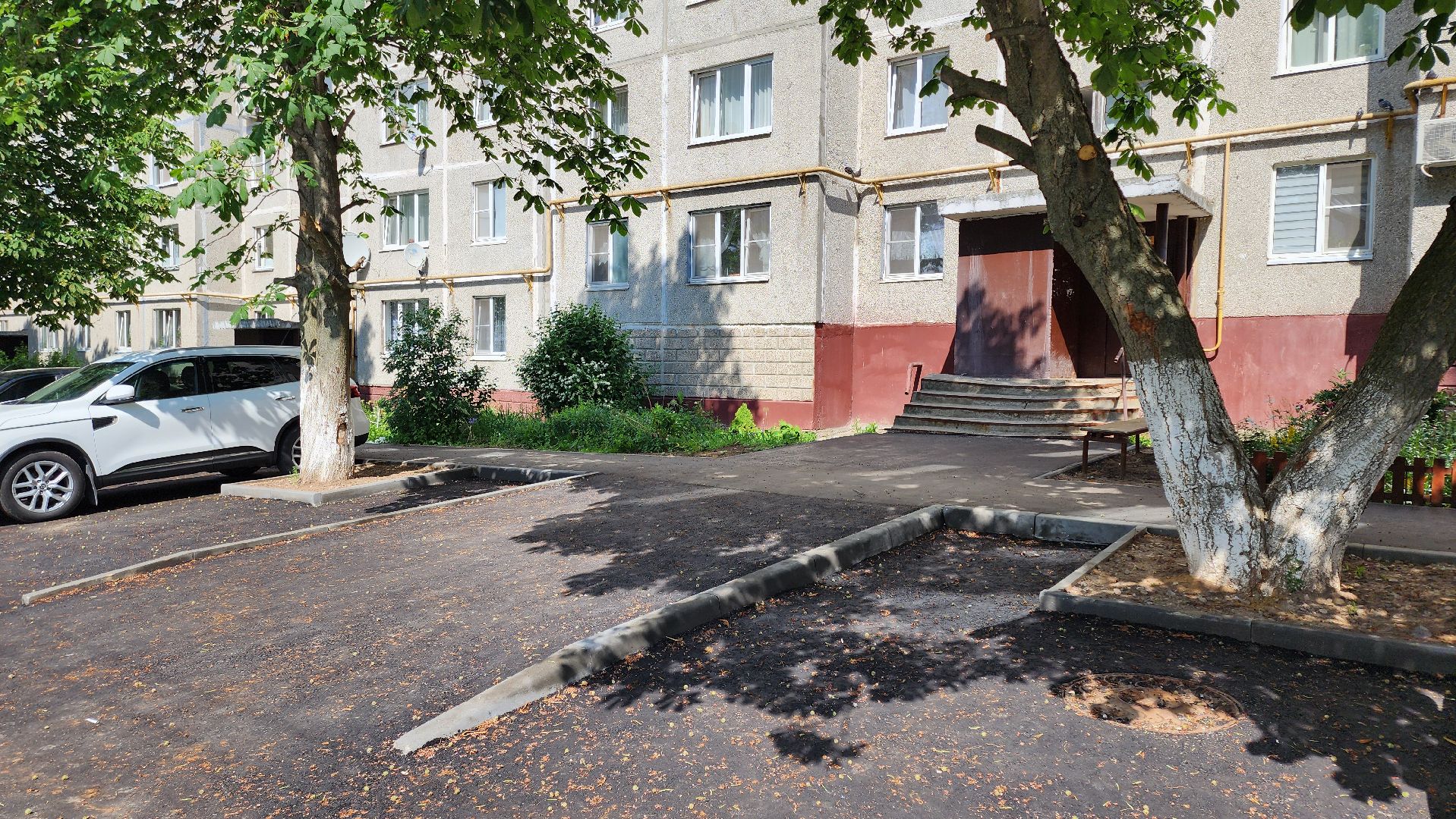 кашира, комплексное благоустройство дворов, мкд, парковки, входные группы, тротуар, каштаны, озеленение,