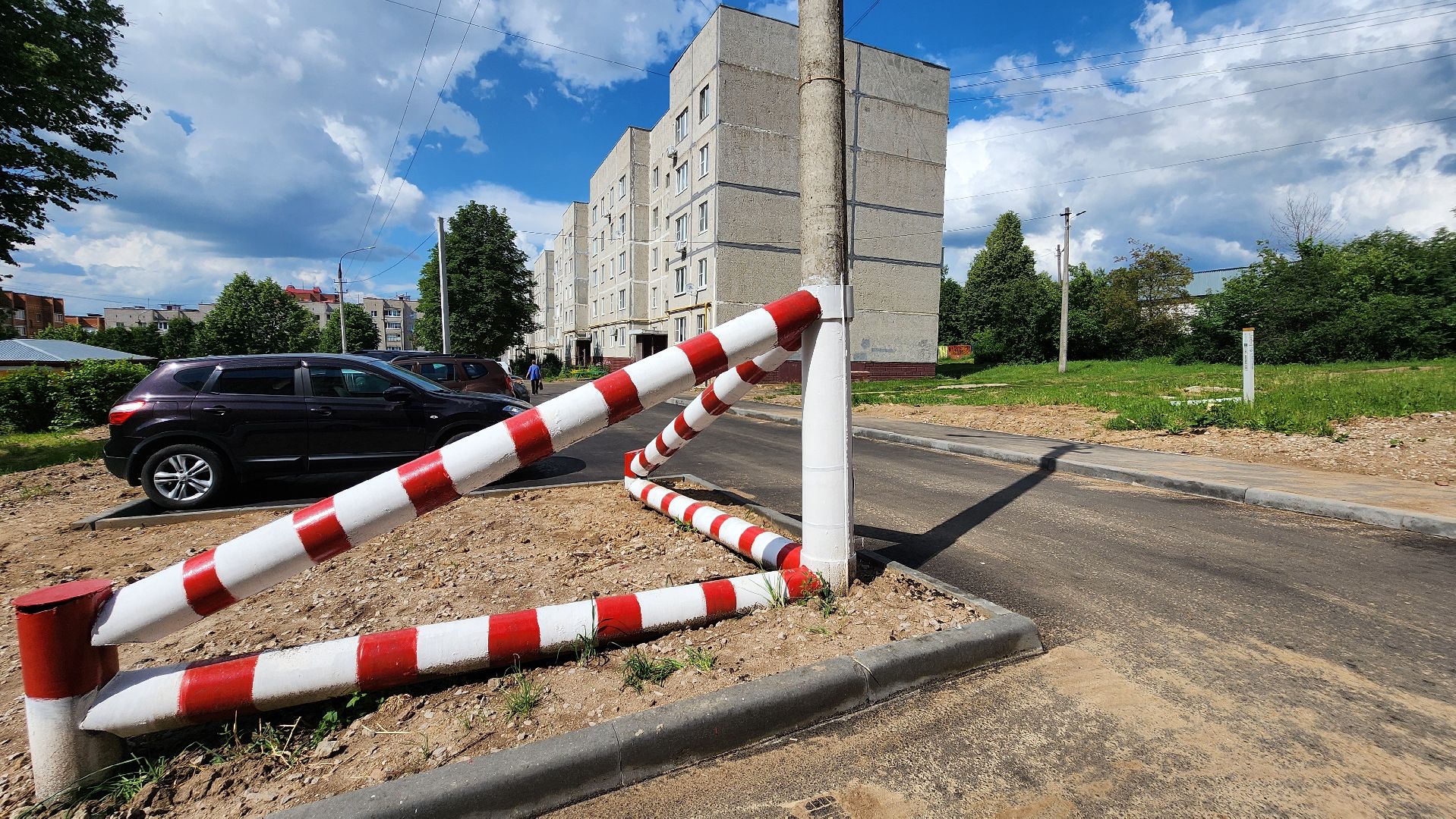 кашира, комплексное благоустройство дворов, мкд, парковки, входные группы, тротуар, каштаны, озеленение,