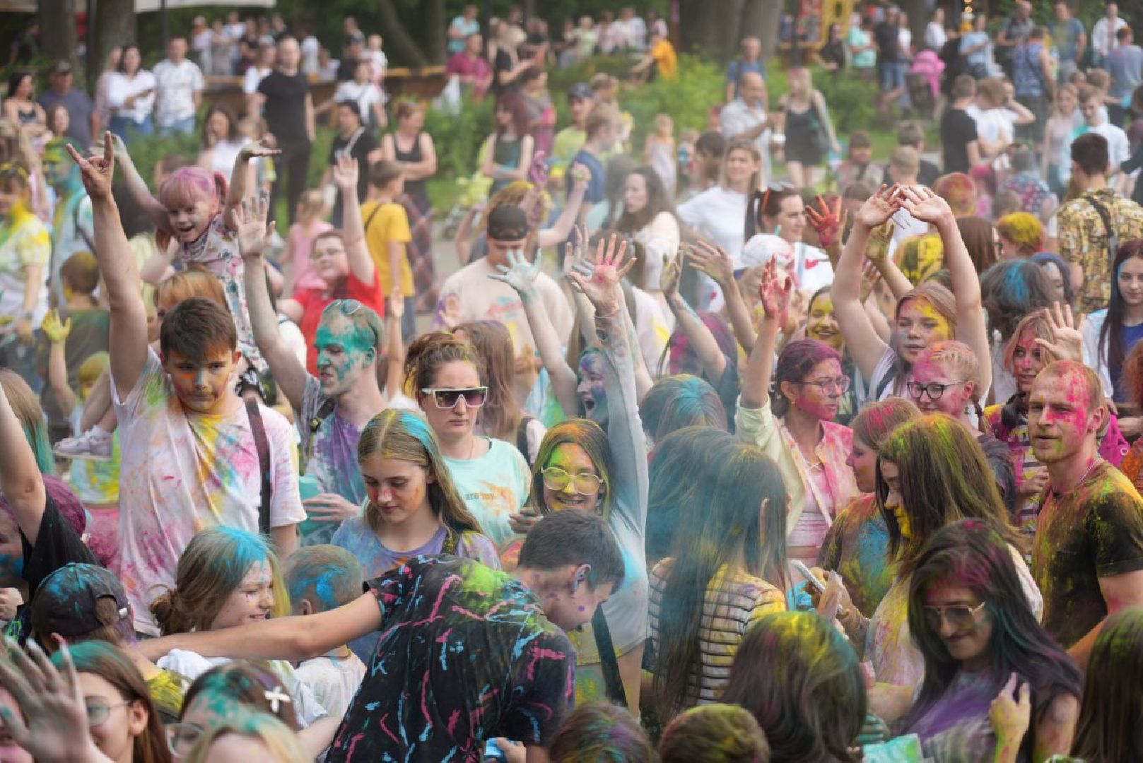 Молодежь, Парки МО, Парки Подмосковья, Краски Холи, Общество, Скитские пруды, Сергиев Посад, Сергиево-Посадскй городской округ, Фестиваль,