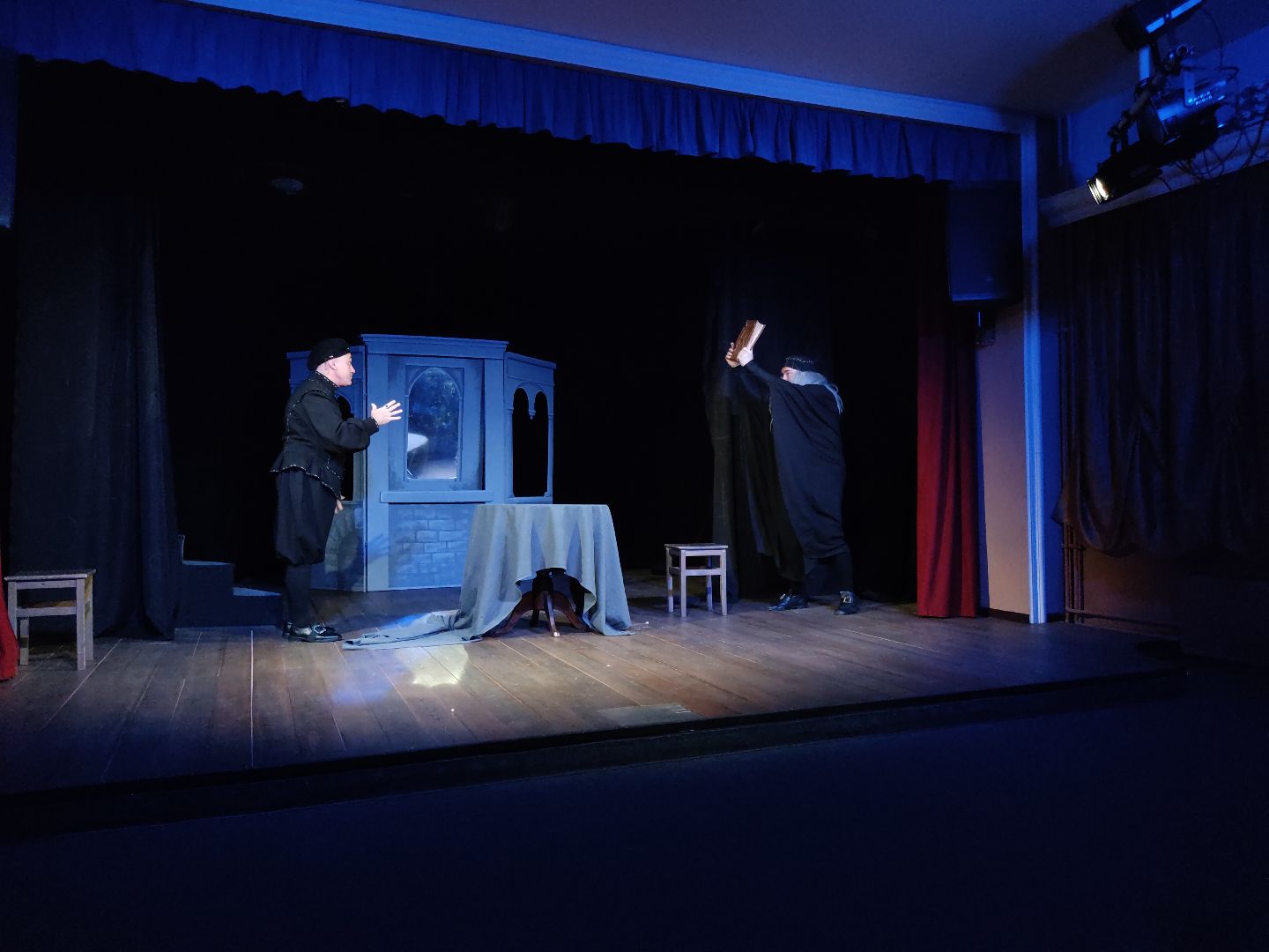 Лобня, культура, театр