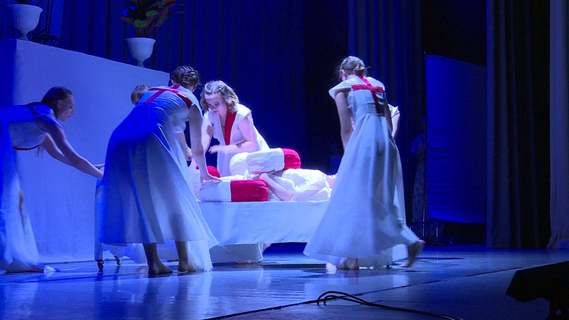 Реутов, спектакль, пластика, танцы, герои, болезни, пандемия,