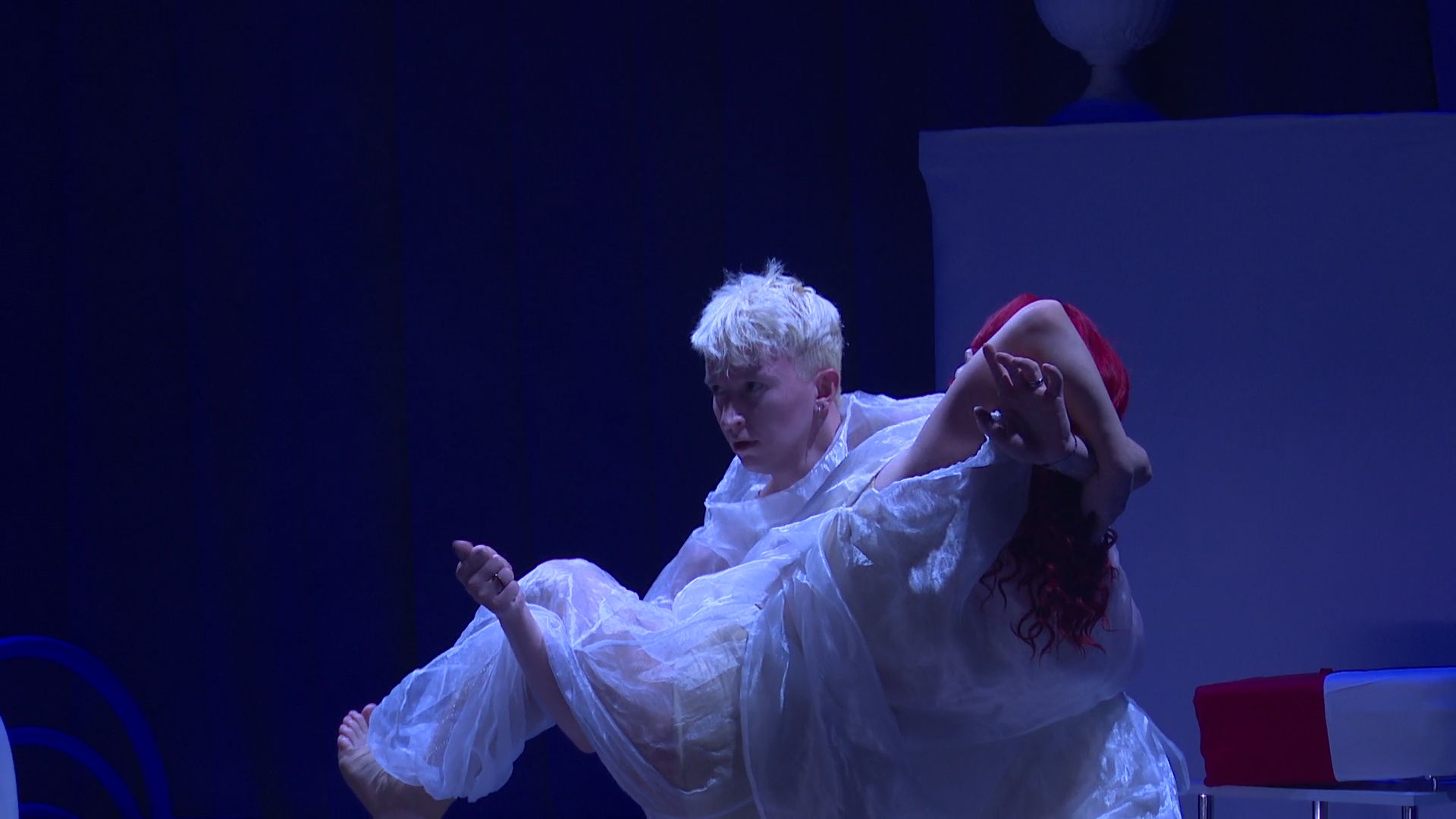 Реутов, спектакль, пластика, танцы, герои, болезни, пандемия,