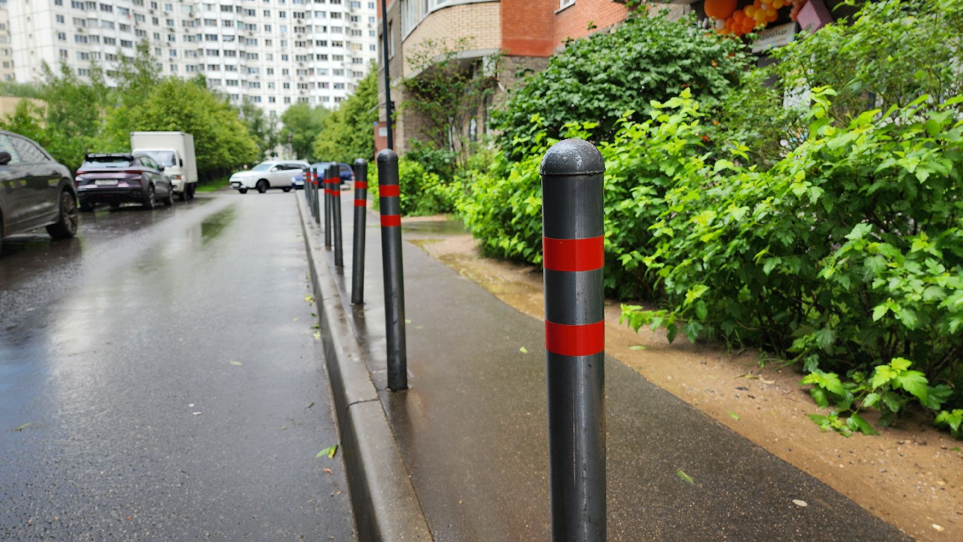 благоустройство территории, встреча с жителями, выезд главы,