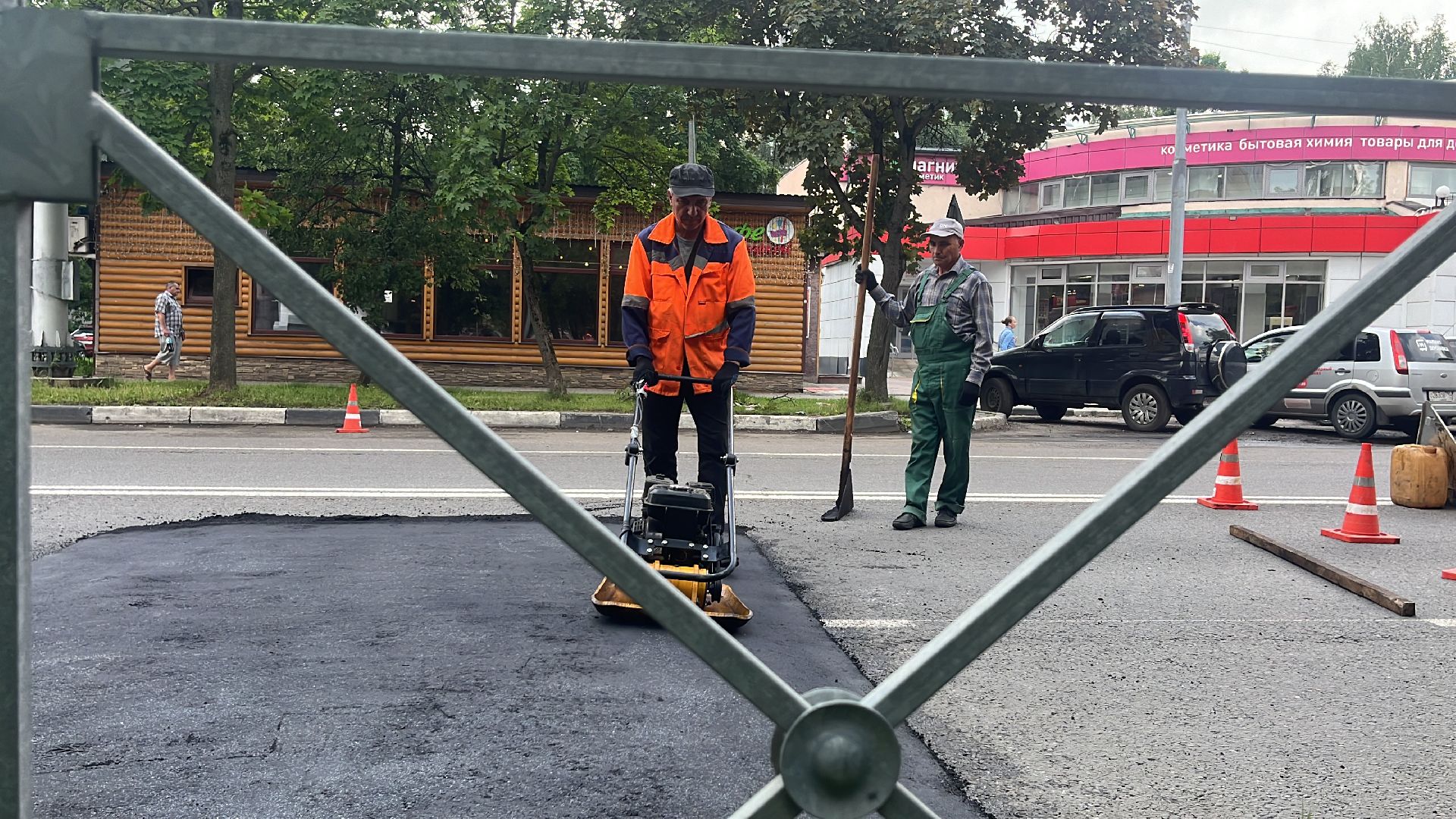 лежачие полицейские, лежачий полицейский, искусственная неровность, искусственные дорожные неровности, ямы, ямы на дорогах, ямочный ремонт, ремонт дорог,