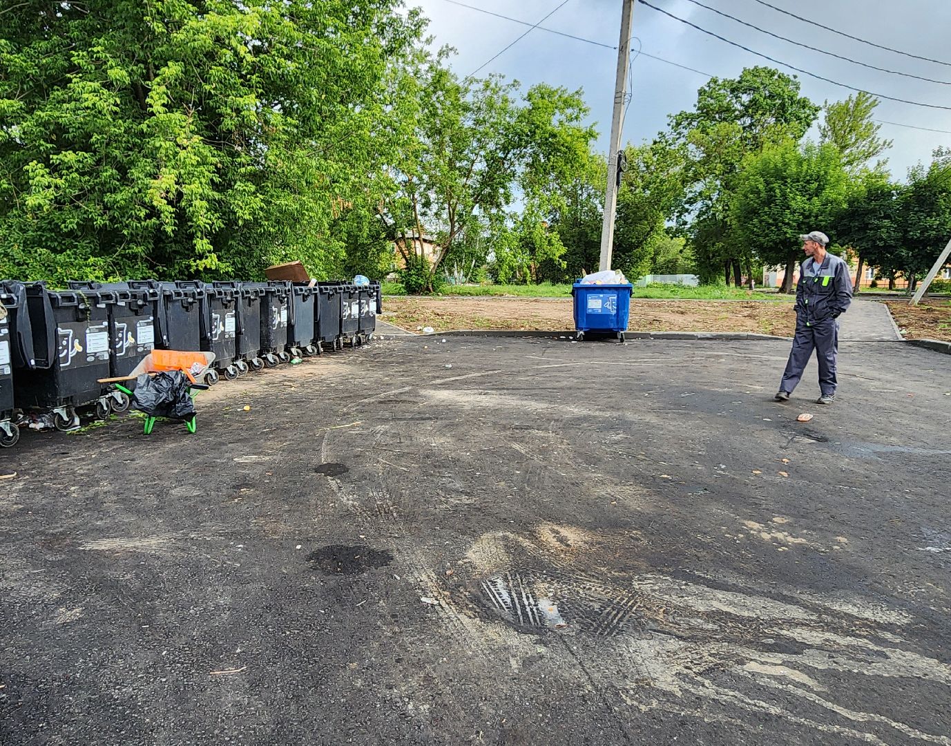серпухов, улица дальняя, контейнер для мусора, контейнерная площадка, раздельный сбор мусора,