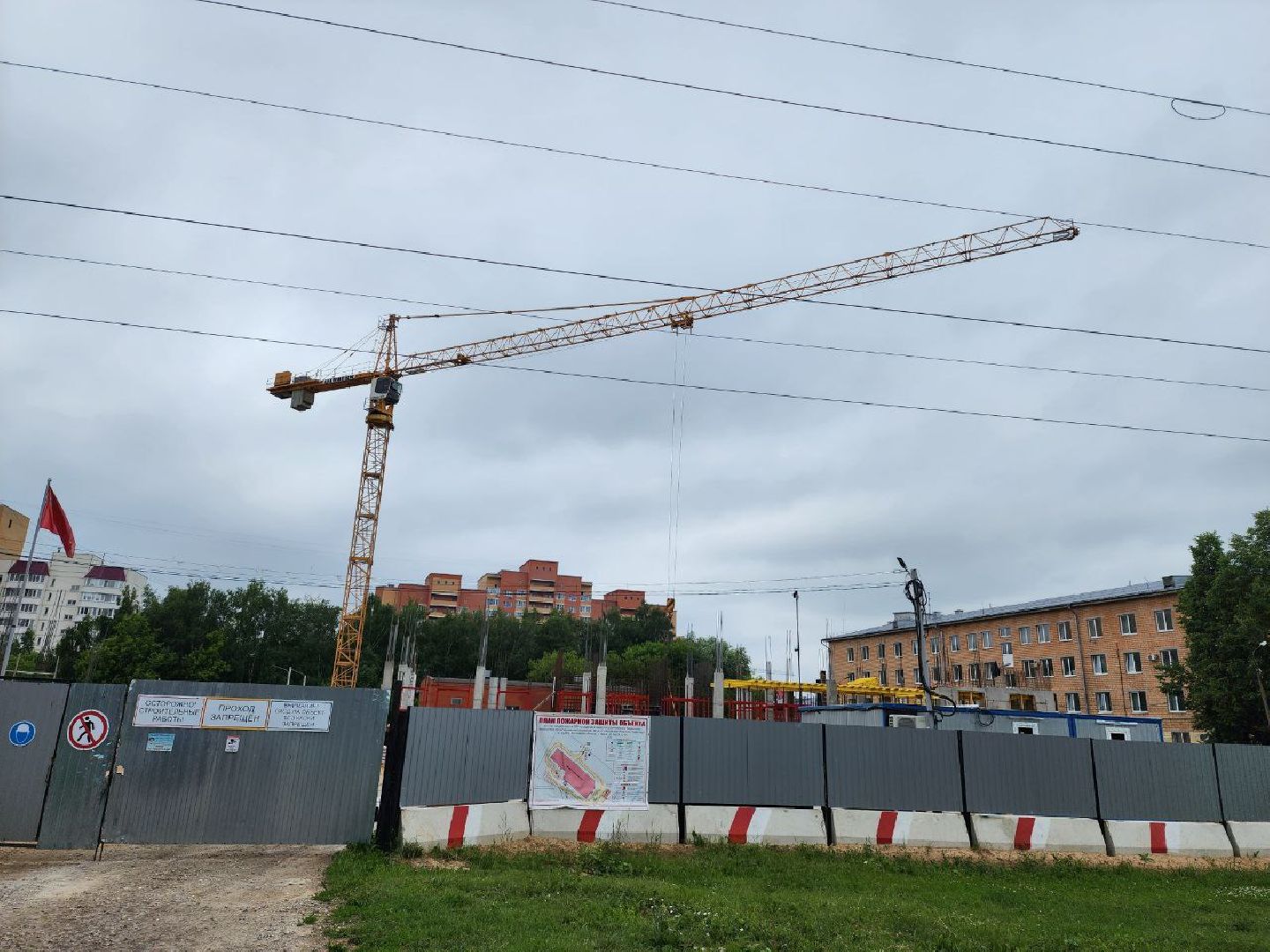 чехов, строительство, поликлиника, рабочие, дети,