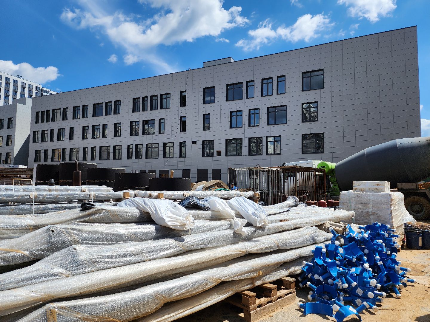 строительство школы, школа сапроново, школа купелинка, видное, ленинский округ, эко видное,