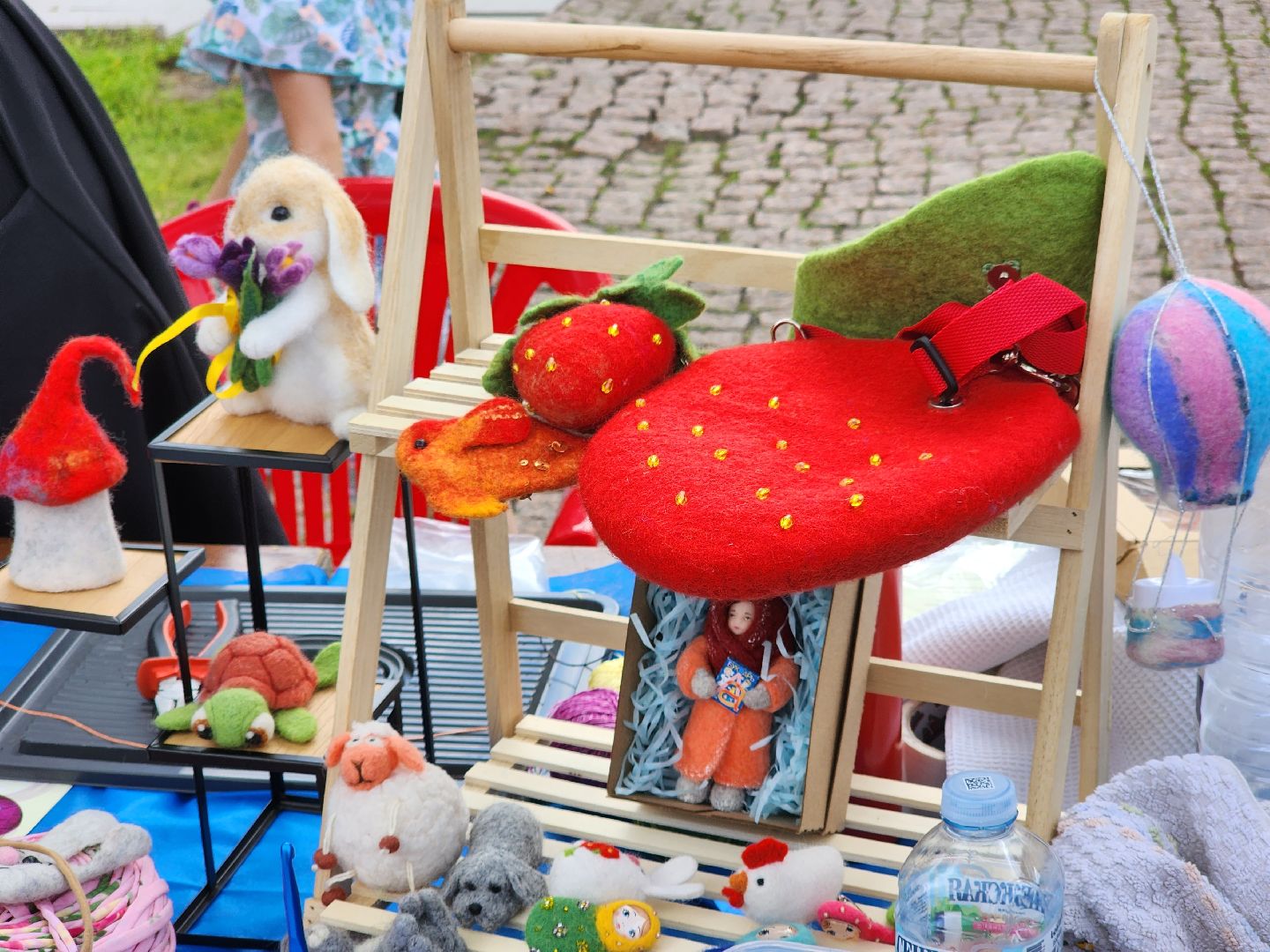 долгопрудный, День русской культуры, реконструкторы, веретено, обереговая кукла, узороплетение, валяние шерсти,