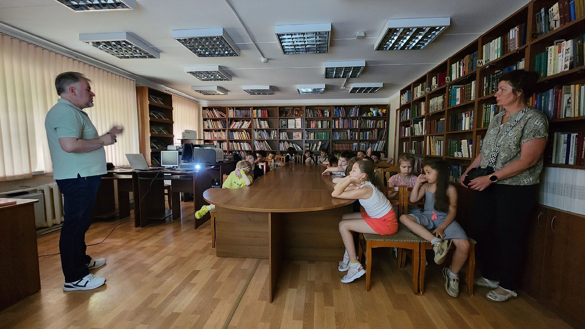 Библиотека, Лекция, Лобня,