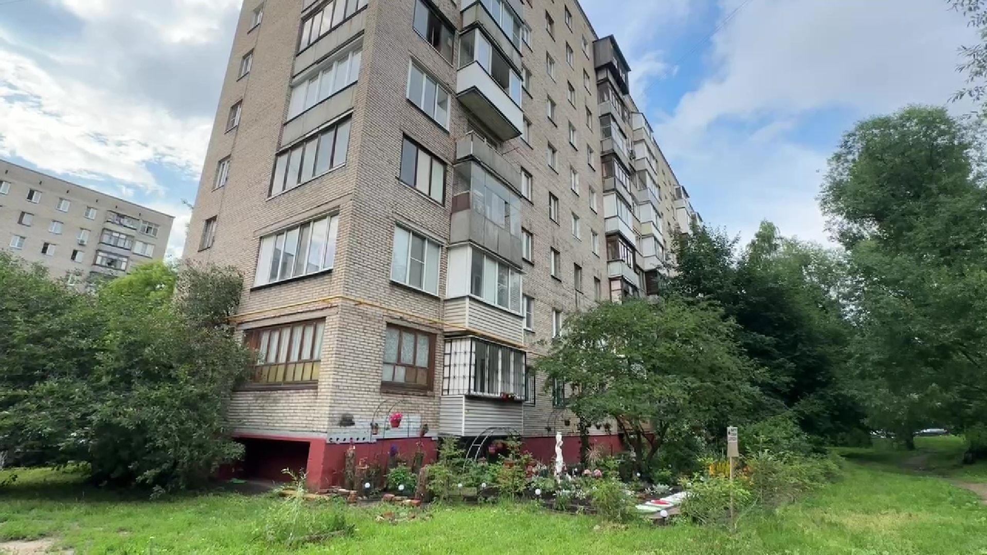 Реутов, благоустройство, клумба, своими руками,