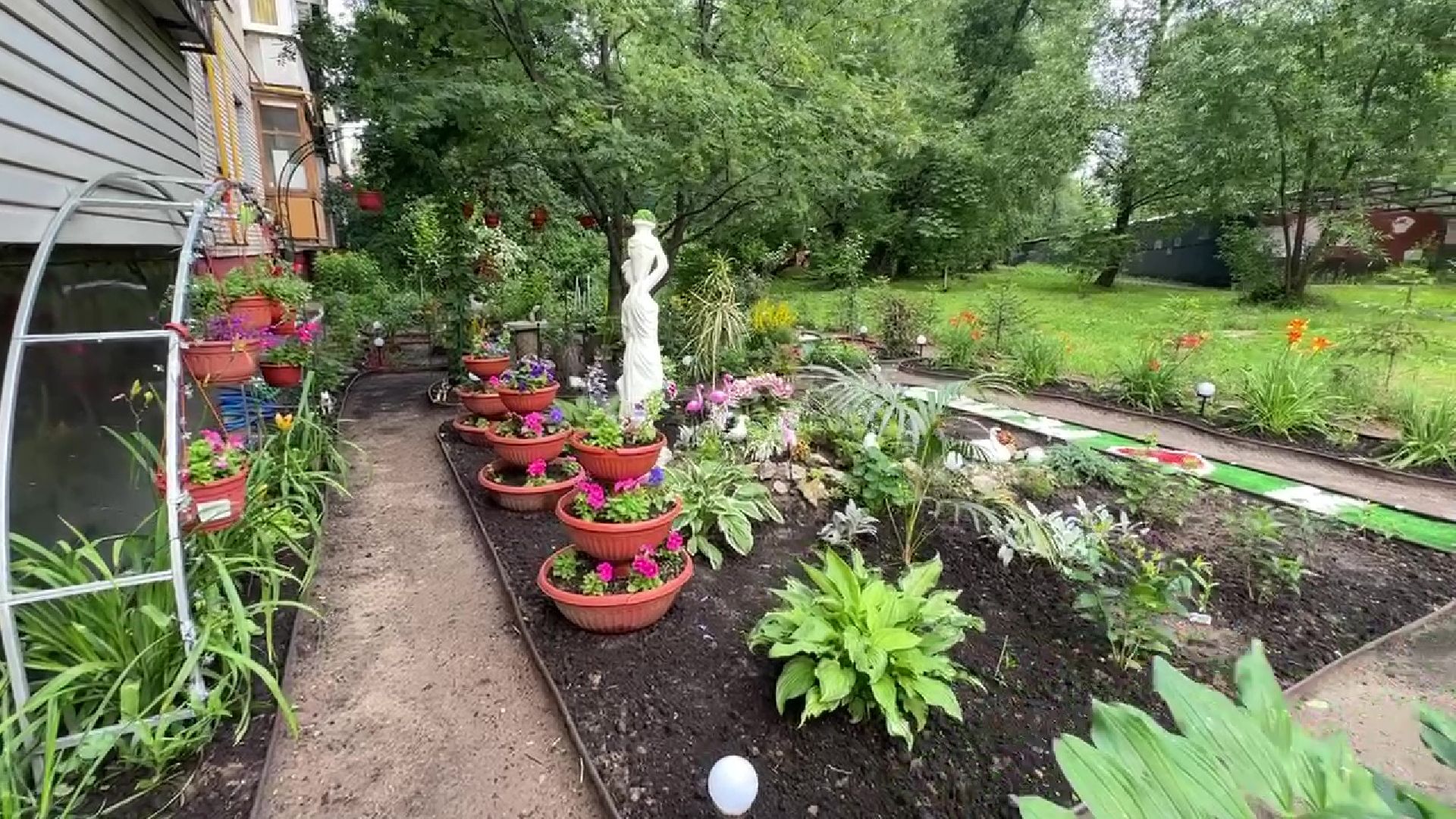 Реутов, благоустройство, клумба, своими руками,