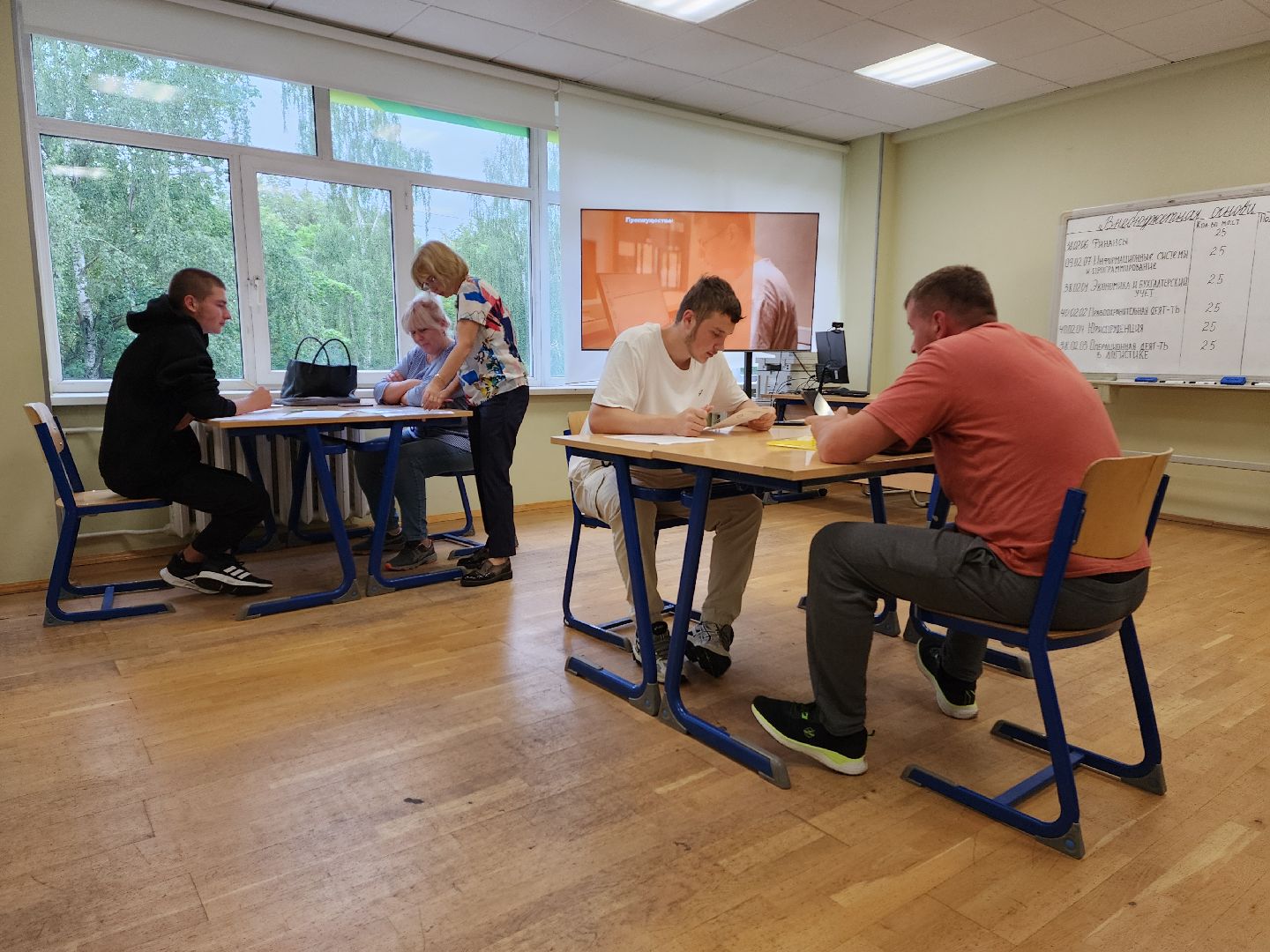 колледж, красногорск, приемная комиссия, абитуриенты,