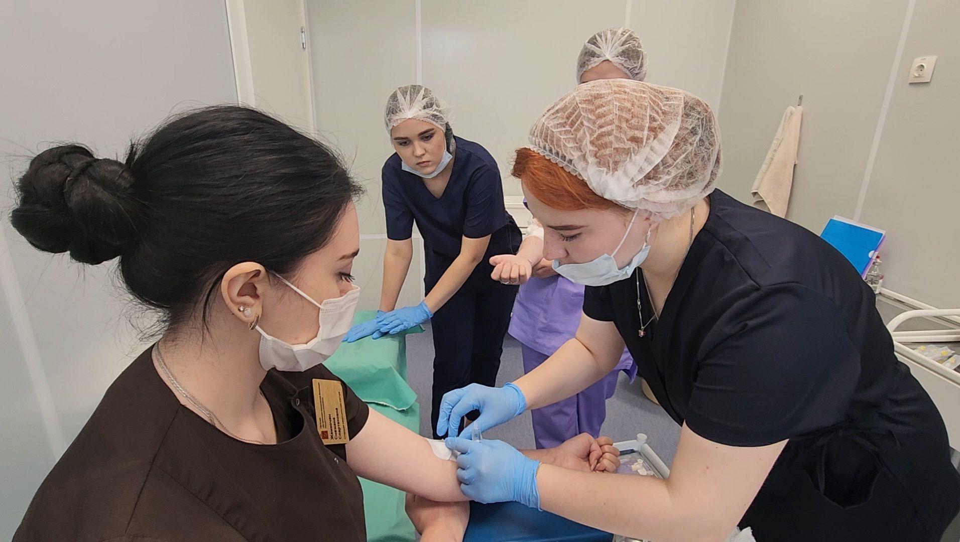 студенты медколледжа, практика,