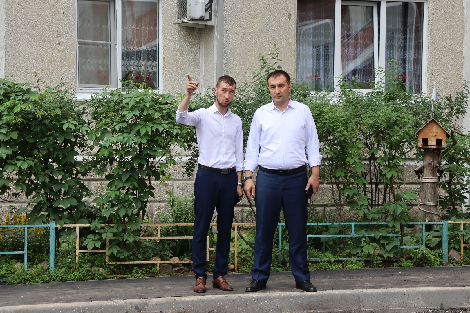 дзержинский, лесная 19, асфальт, благоустройство, Андроник Пак,