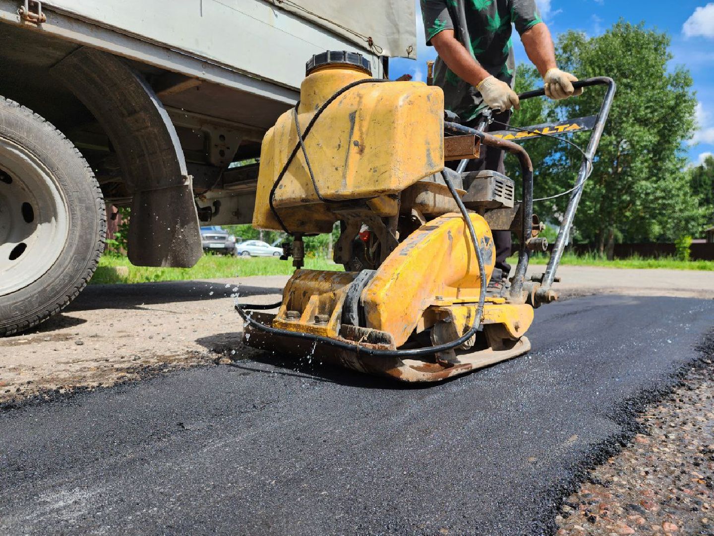 можайск, можайский городской округ, подмосковье, ямочный ремонт, выездная администрация, просьбы жителей, власть, дороги, жители, итоги встречи с жителями,
