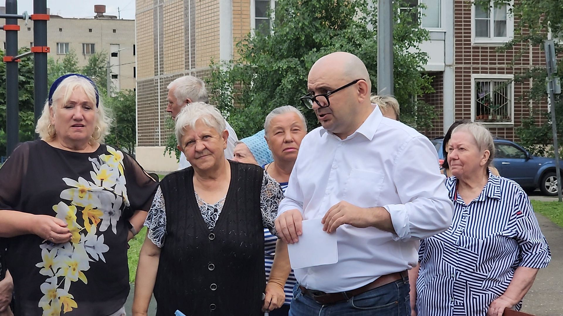 встреча с жителями, благойстройство, мигранты, Лосино-Петровский,