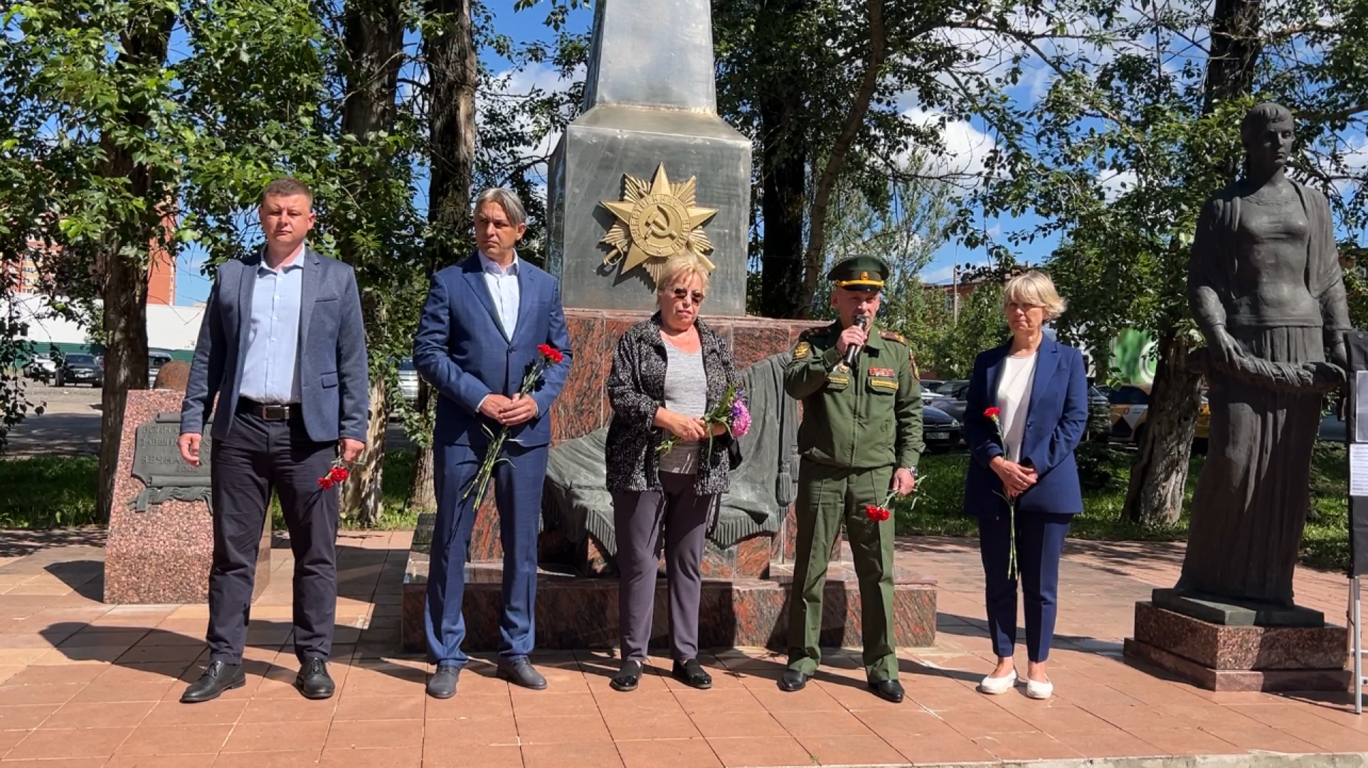 химки, день памяти и скорби, возложение цветов, мемориал, вов, митинг памяти,