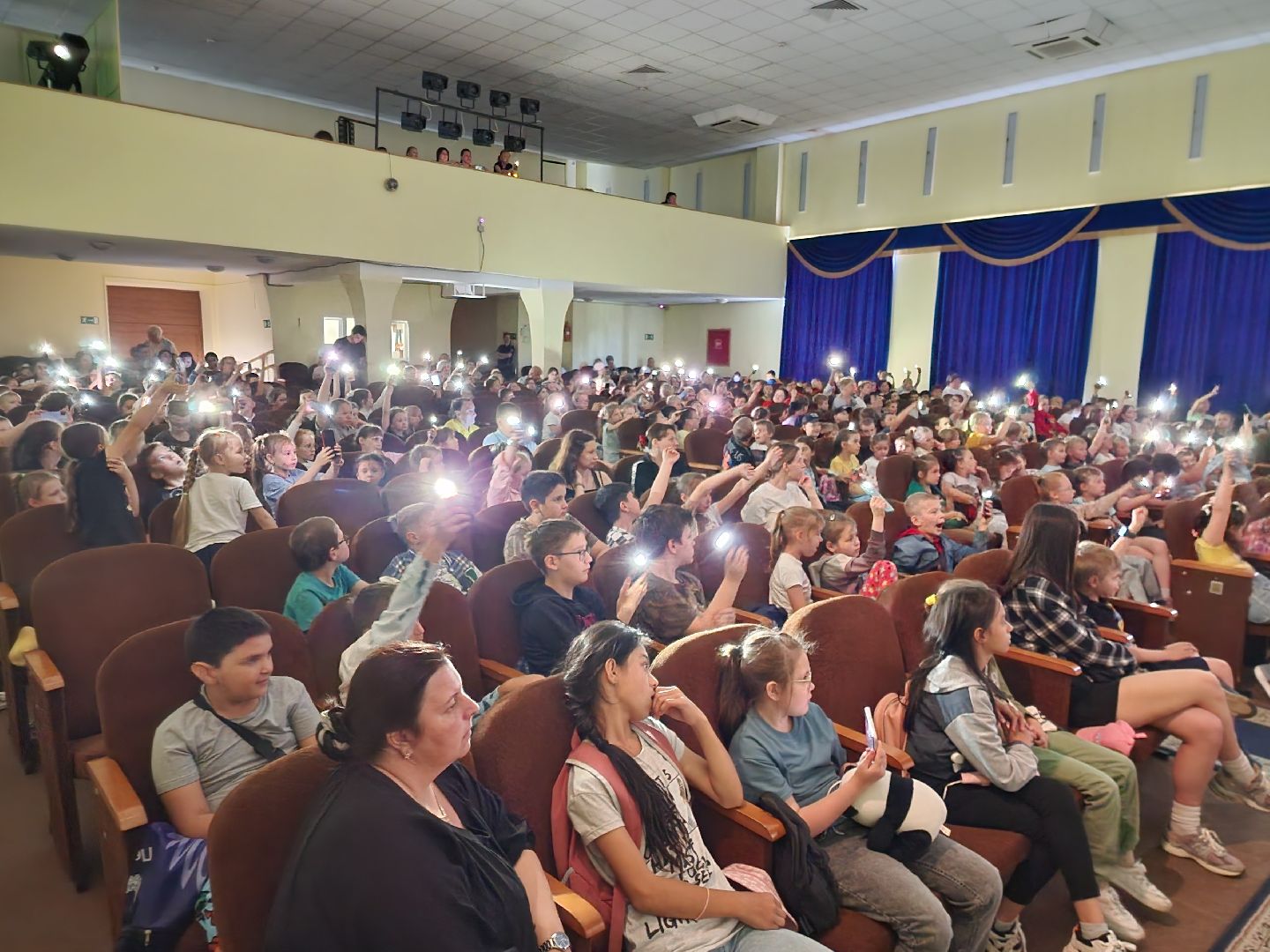 Ногинск, районный дом культуры, концерт, день памяти и скорби, лагерь, общество, жители,