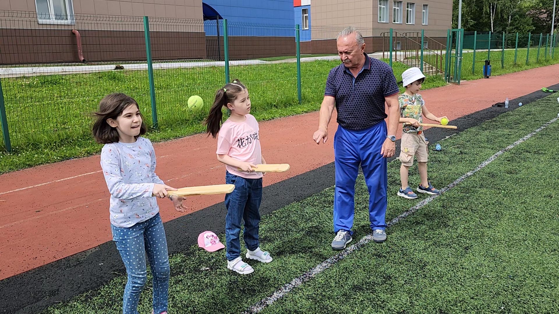 Одинцово, Лесной городок, школа, летний лагерь,