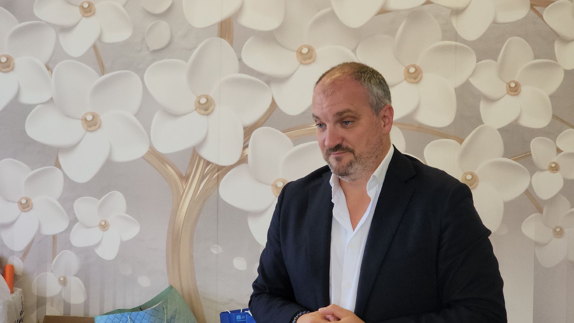 кашира, ожерелье, волонтеры, сво, гуманитарная помощь, маскировочные сети, подгузники, инвалидное кресло,