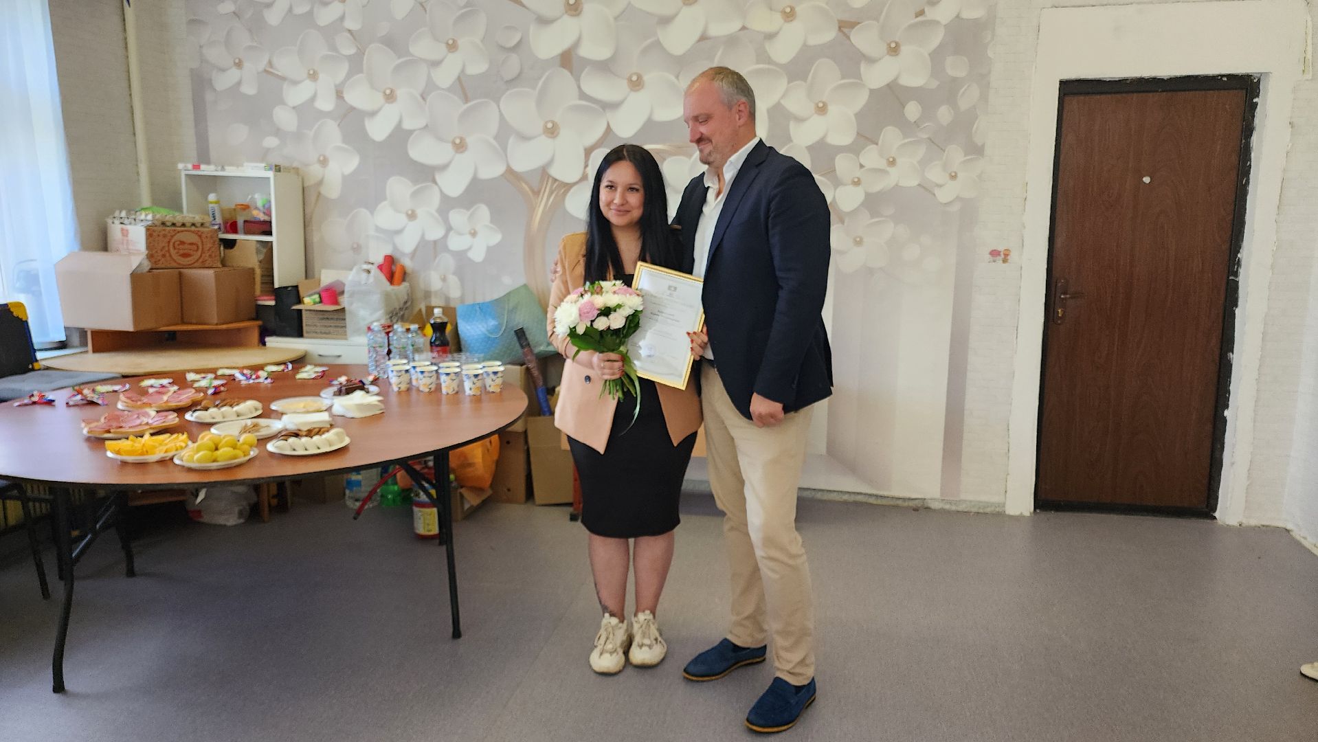 кашира, ожерелье, волонтеры, сво, гуманитарная помощь, маскировочные сети, подгузники, инвалидное кресло,