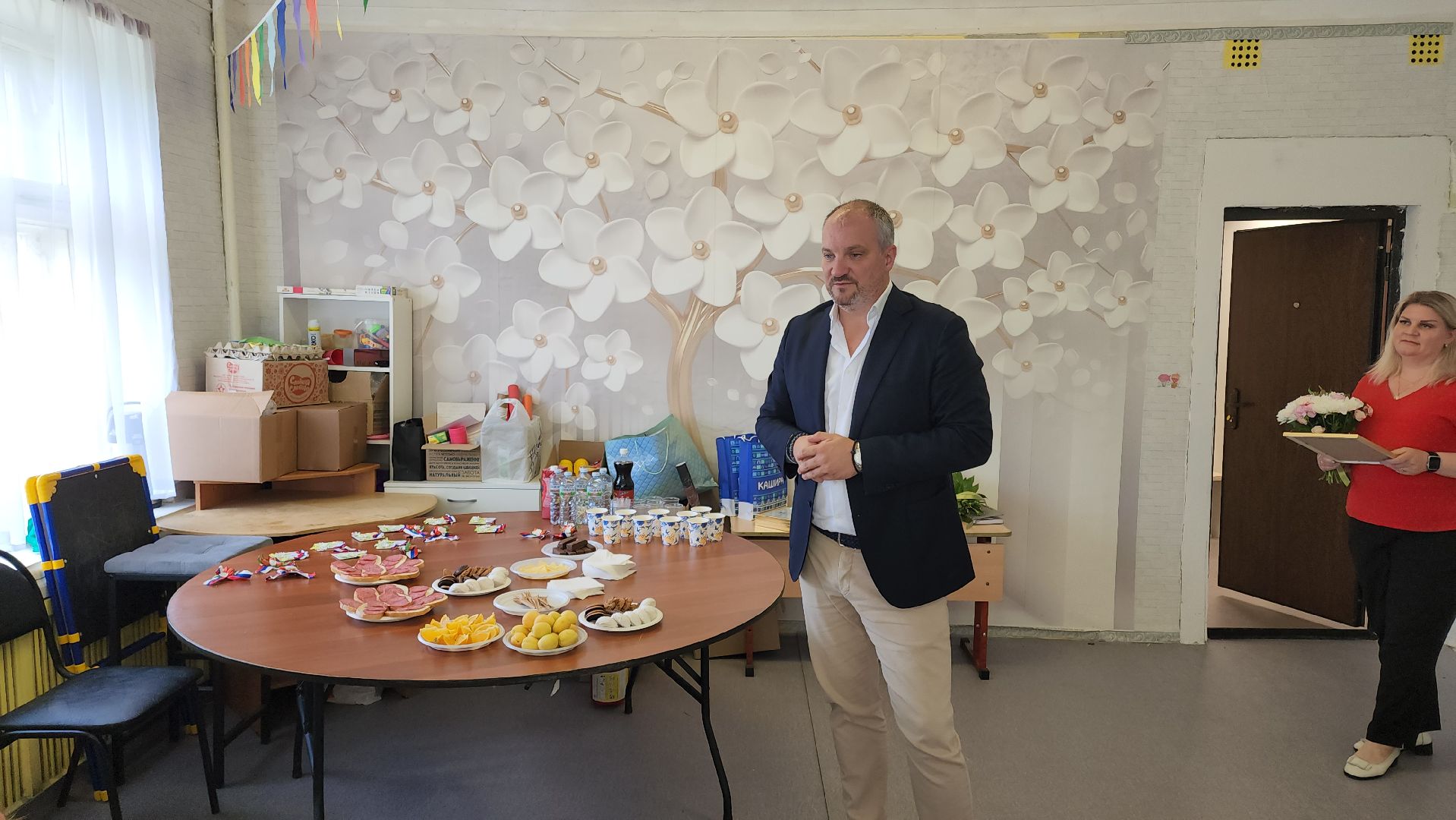 кашира, ожерелье, волонтеры, сво, гуманитарная помощь, маскировочные сети, подгузники, инвалидное кресло,