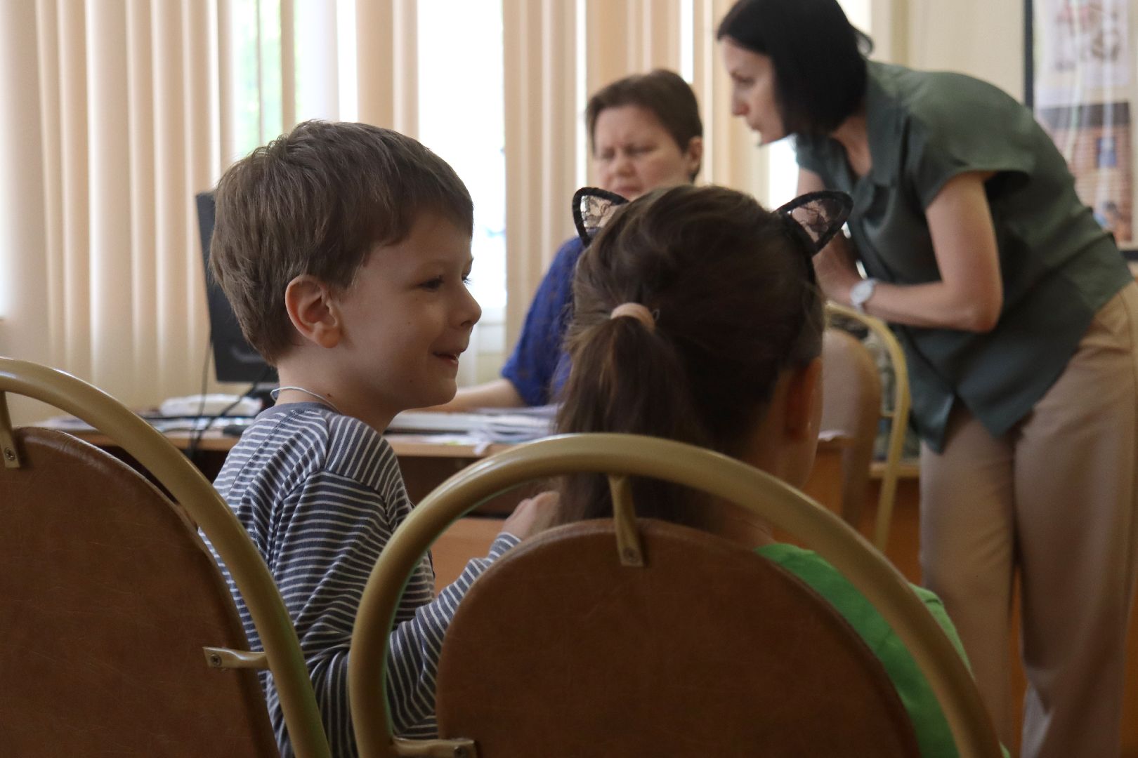 дзержинский, центральная библиотека, вредные привычки,Ирина Моисеева,