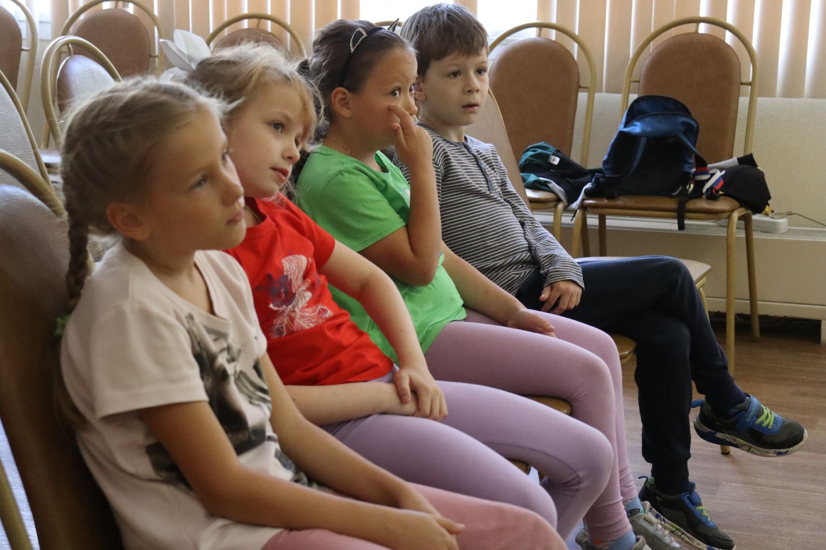 дзержинский, центральная библиотека, вредные привычки,Ирина Моисеева,