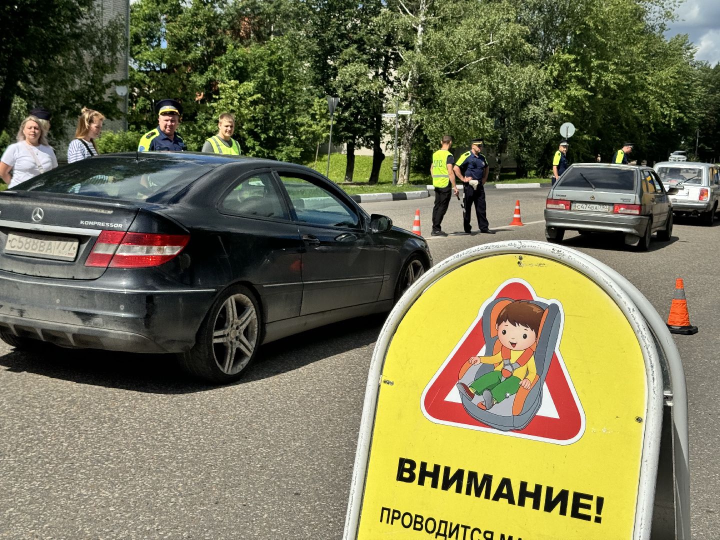 шаховская, рейд гибдд, детское автокресло, гаи,