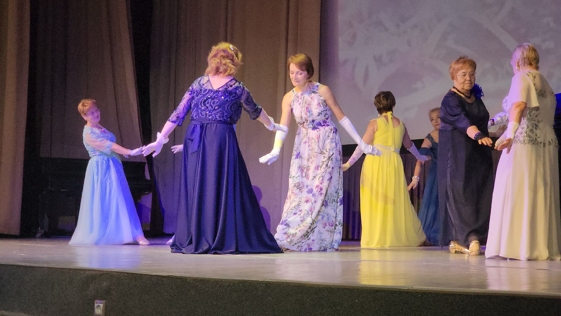 Лобня, активное долголетие, Танцы, бальные танцы,