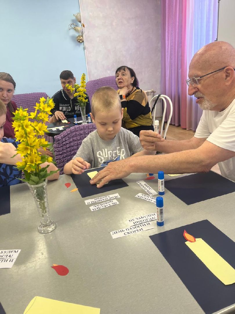 ивантеевка, день памяти и скорби, памятная дата, свеча памяти, дети с овз, инвалиды,