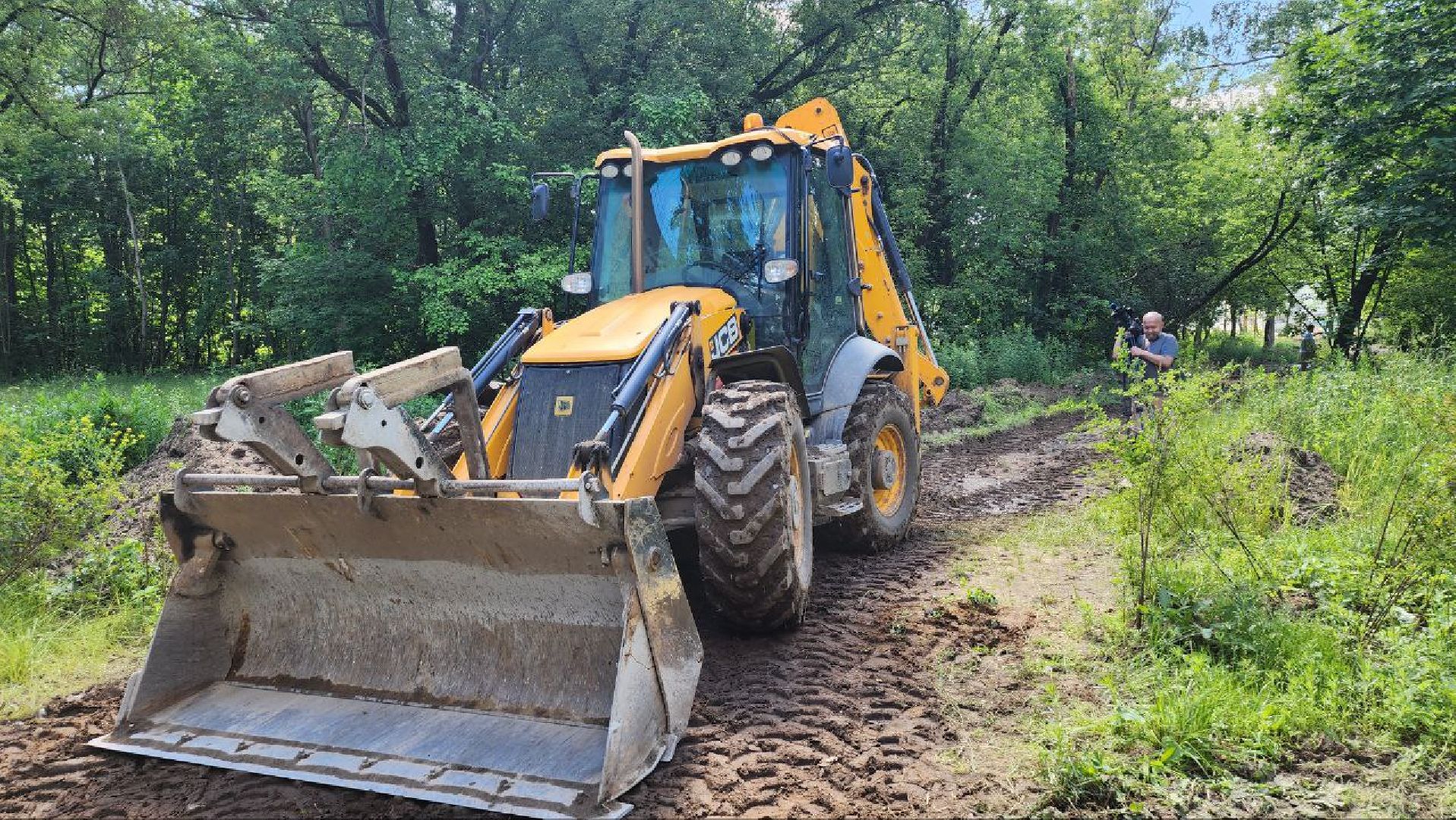 люберцы, глава городского округа люберцы владимир волков, пешеходная дорожка, тропинка, новая школа,просьбы жителей,