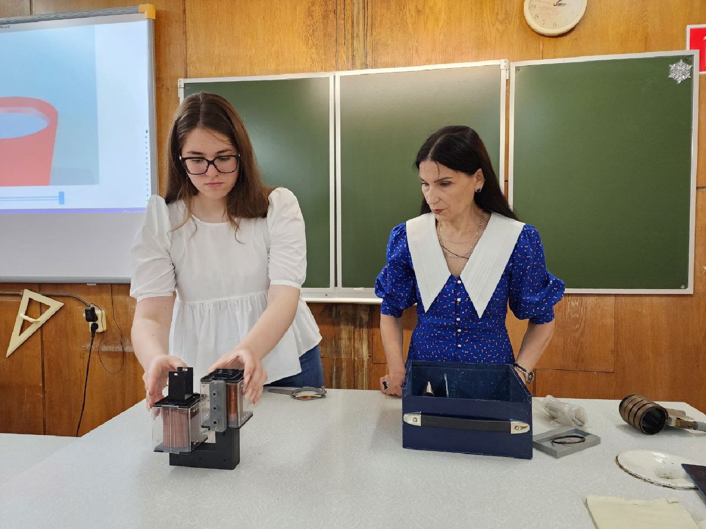 чехов, образование, егэ, физика, 100 баллов по егэ,