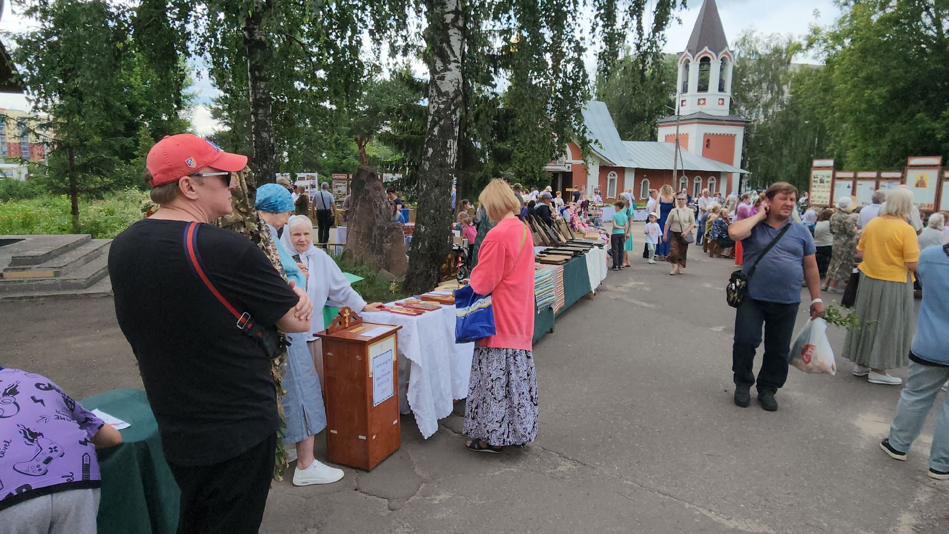 пантелеимоновский храм, благотворительная ярмарка, мастер-классы, Жуковяз, СВО, Ярмарка Мастеров, Каскад, Жуковский помогает СВОим,