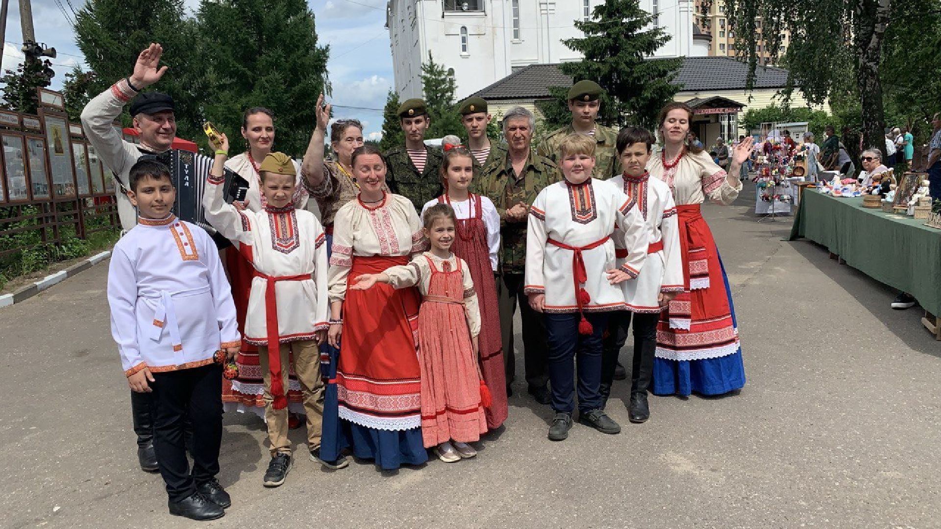 пантелеимоновский храм, благотворительная ярмарка, мастер-классы, Жуковяз, СВО, Ярмарка Мастеров, Каскад, Жуковский помогает СВОим,
