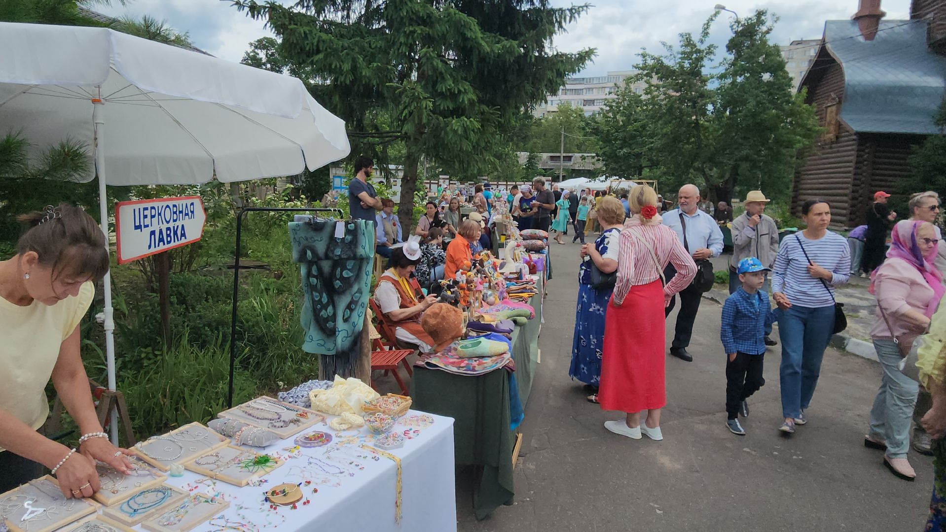 пантелеимоновский храм, благотворительная ярмарка, мастер-классы, Жуковяз, СВО, Ярмарка Мастеров, Каскад, Жуковский помогает СВОим,