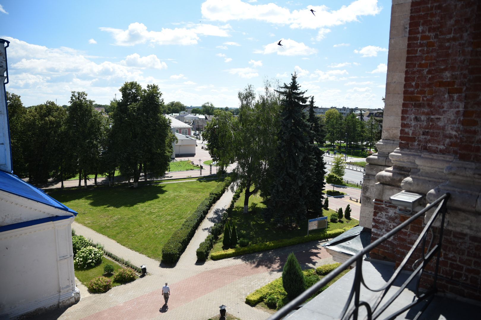 Бронницы, Храмовый комплекс, Мифы и легенды, Колокольня в Бронницах,Собор Архангела Михаила,