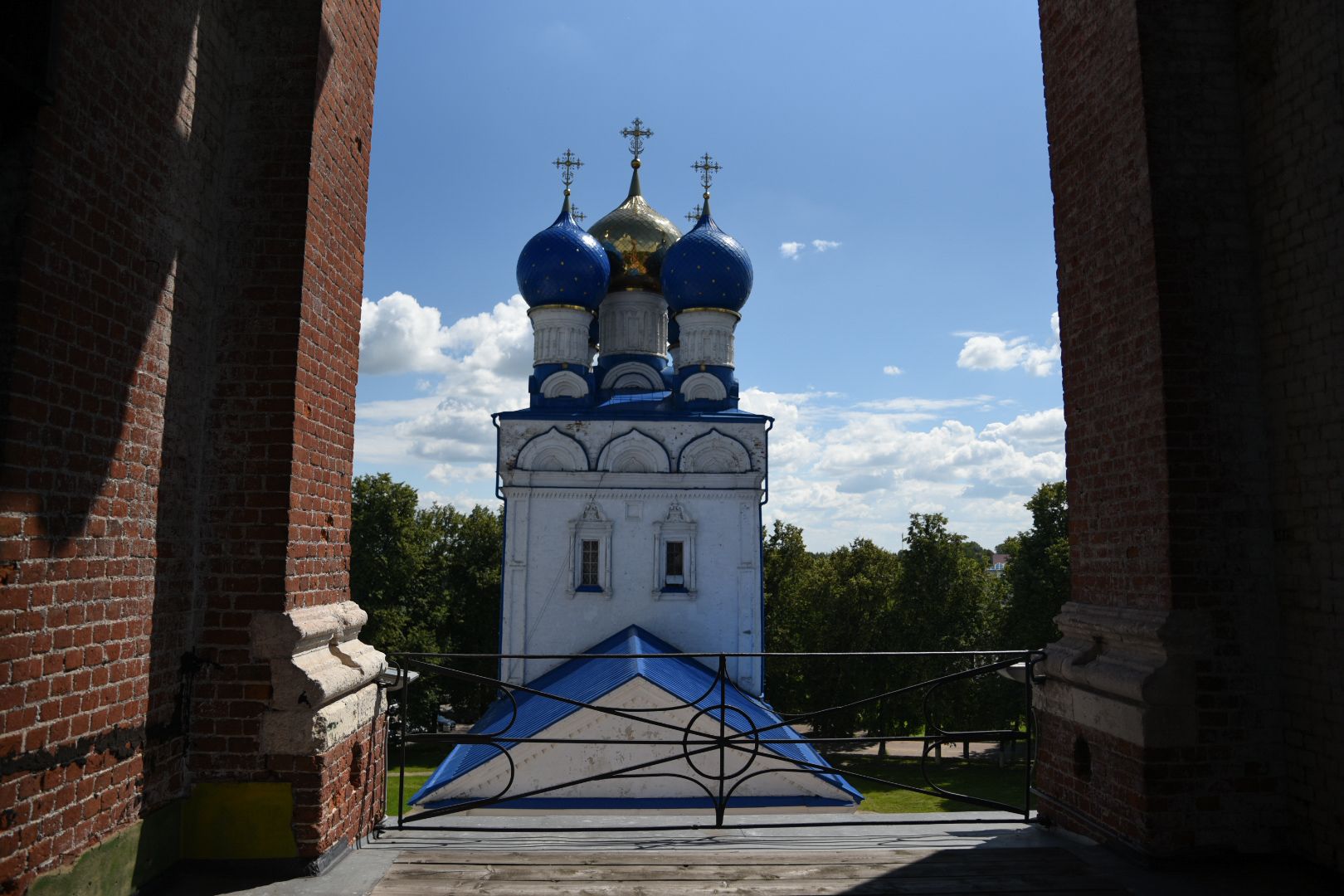 Бронницы, Храмовый комплекс, Мифы и легенды, Колокольня в Бронницах,Собор Архангела Михаила,