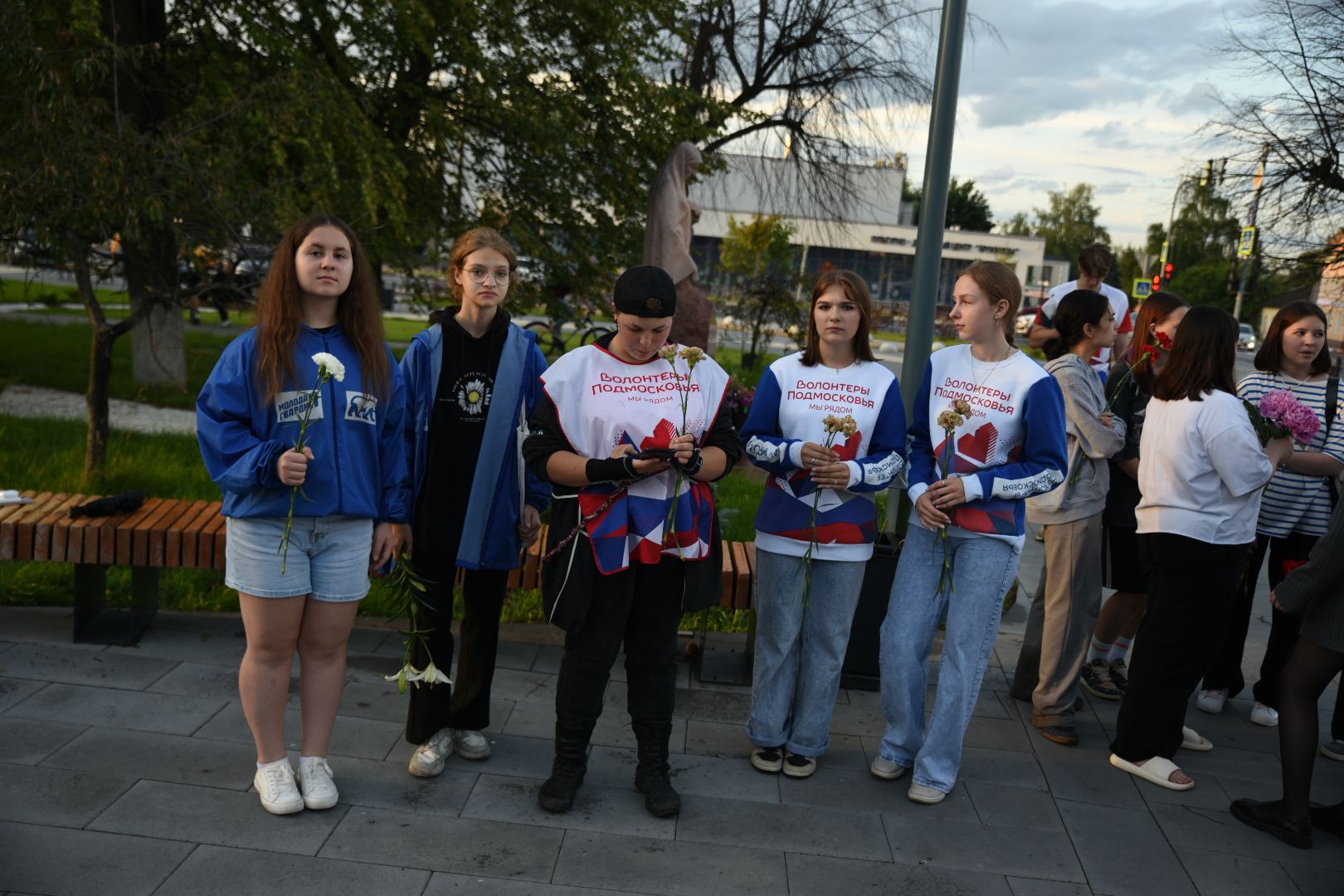 Бронницы, Памятная акция, Стихийный мемориал, Севастополь Дербент Махачкала, Бронницы скорбят,
