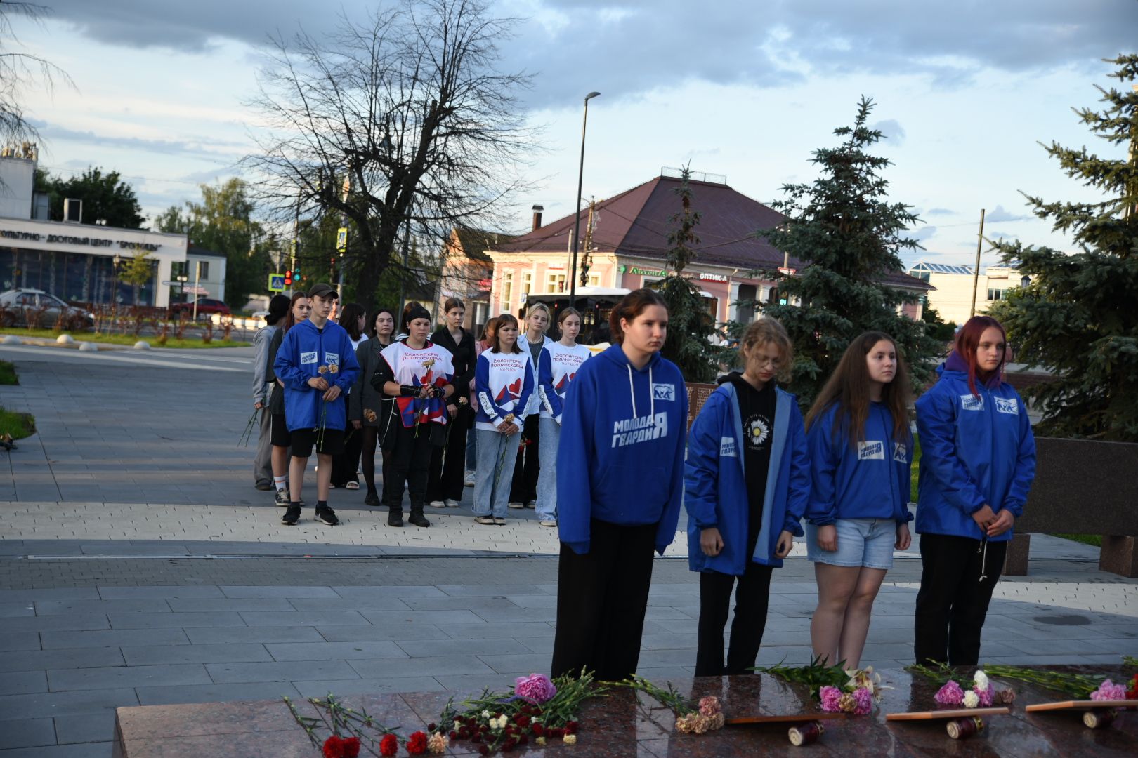 Бронницы, Памятная акция, Стихийный мемориал, Севастополь Дербент Махачкала, Бронницы скорбят,