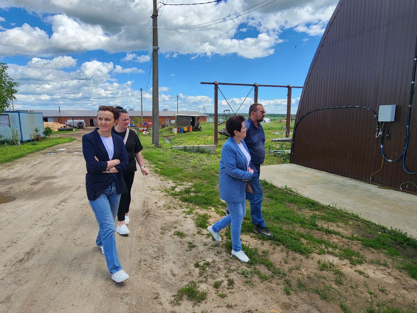 волоколамск, фермер, молоко,