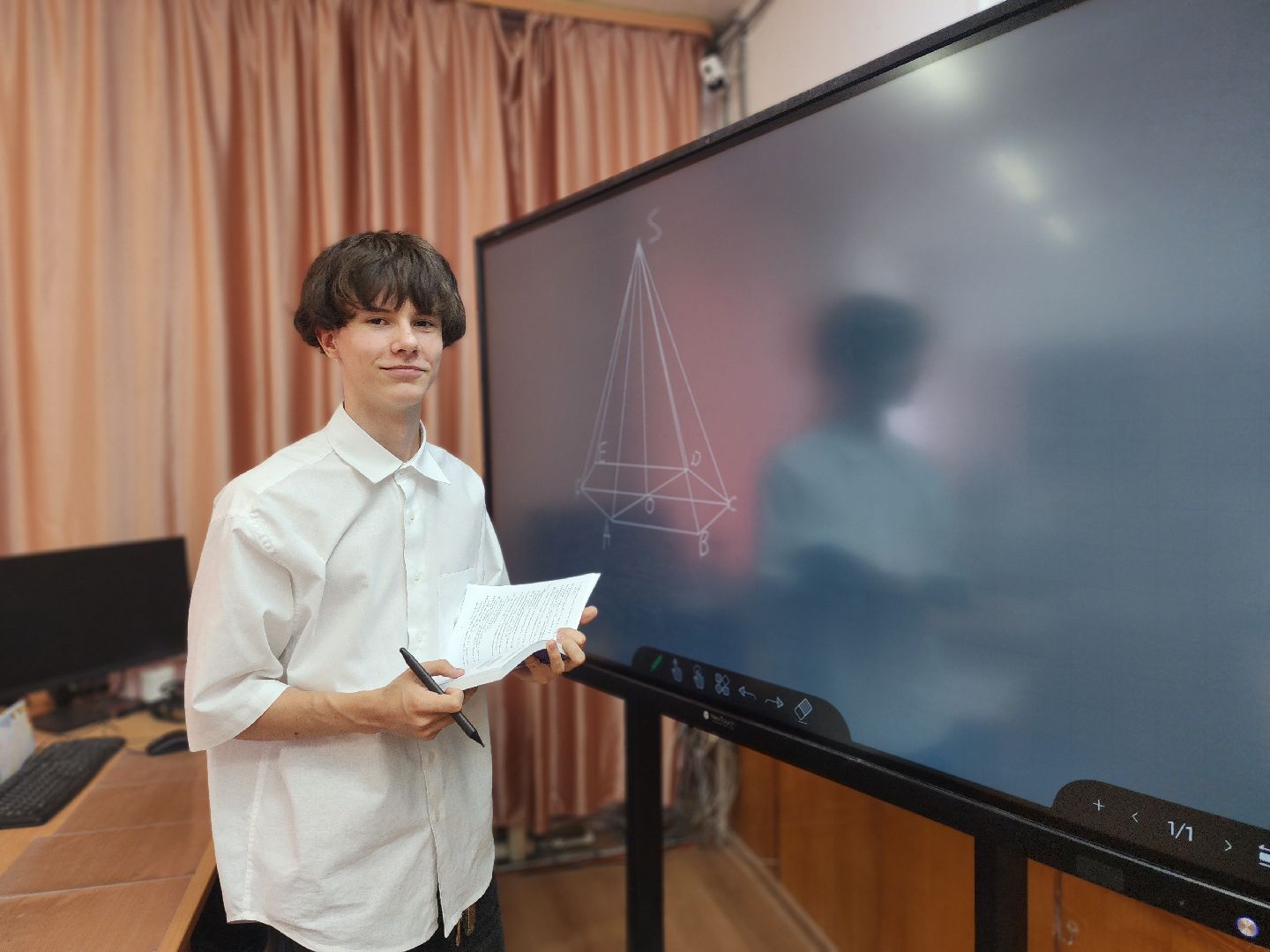 воскресенск, образование, егэ, стобалльники,