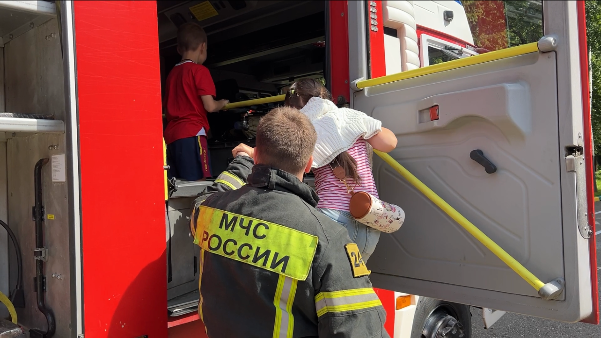 химки, пожарные, школьный лагерь, пожарная безопасность,профилактика пожаров,