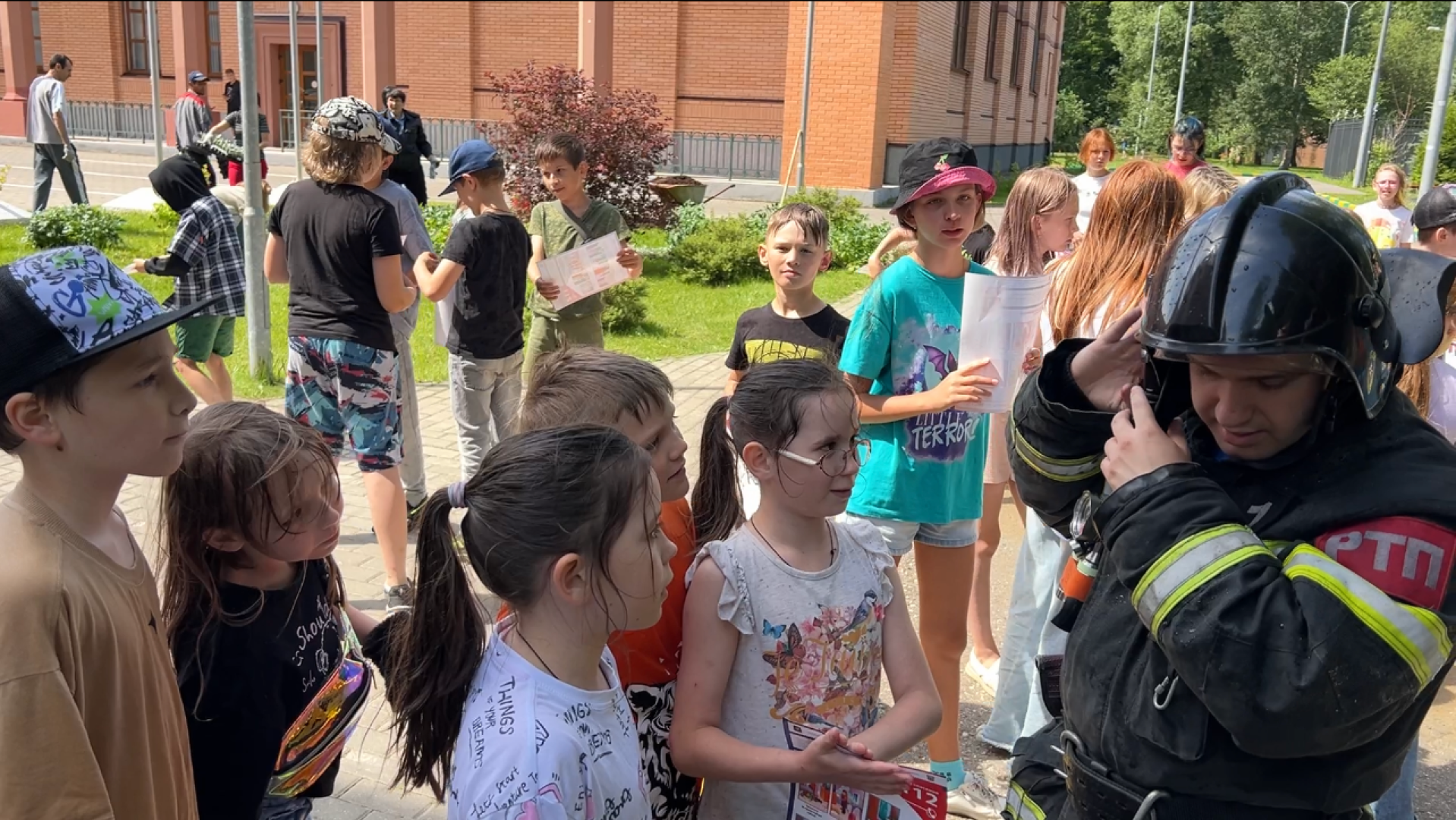 химки, пожарные, школьный лагерь, пожарная безопасность,профилактика пожаров,