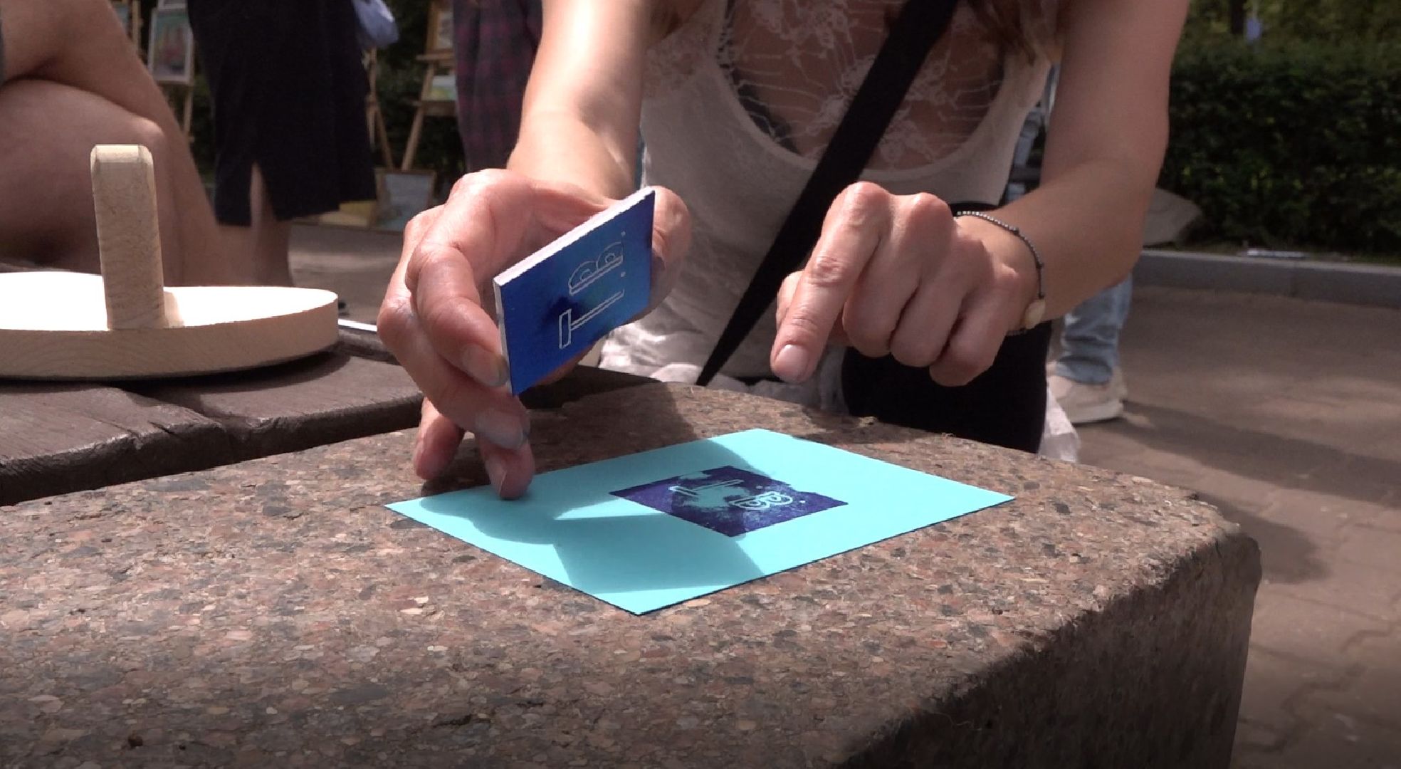 человек читающий, библиотека им Ахматовой, Домодедово,