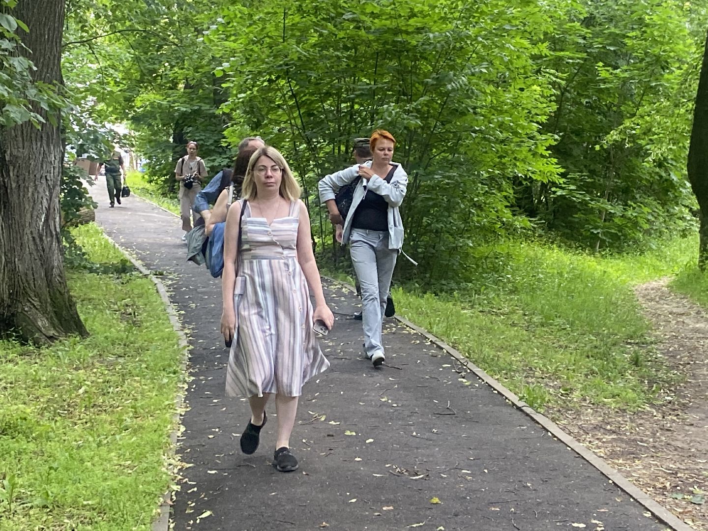 обход территории власиха, микрорайон заозерный власиха,обращения жителей власихи, благоустройство территории, верхнее озеро во власихе,