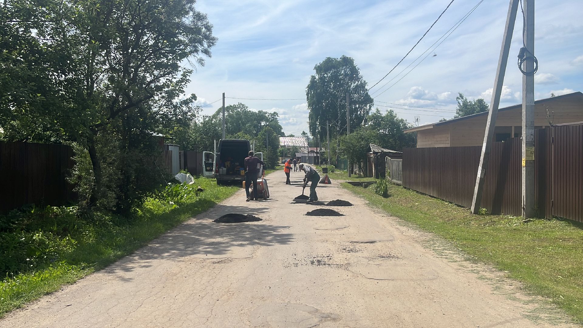 ямы, ямы на дорогах, ремонт, ремонт дорог, ремонт дороги, ямочный ремонт,