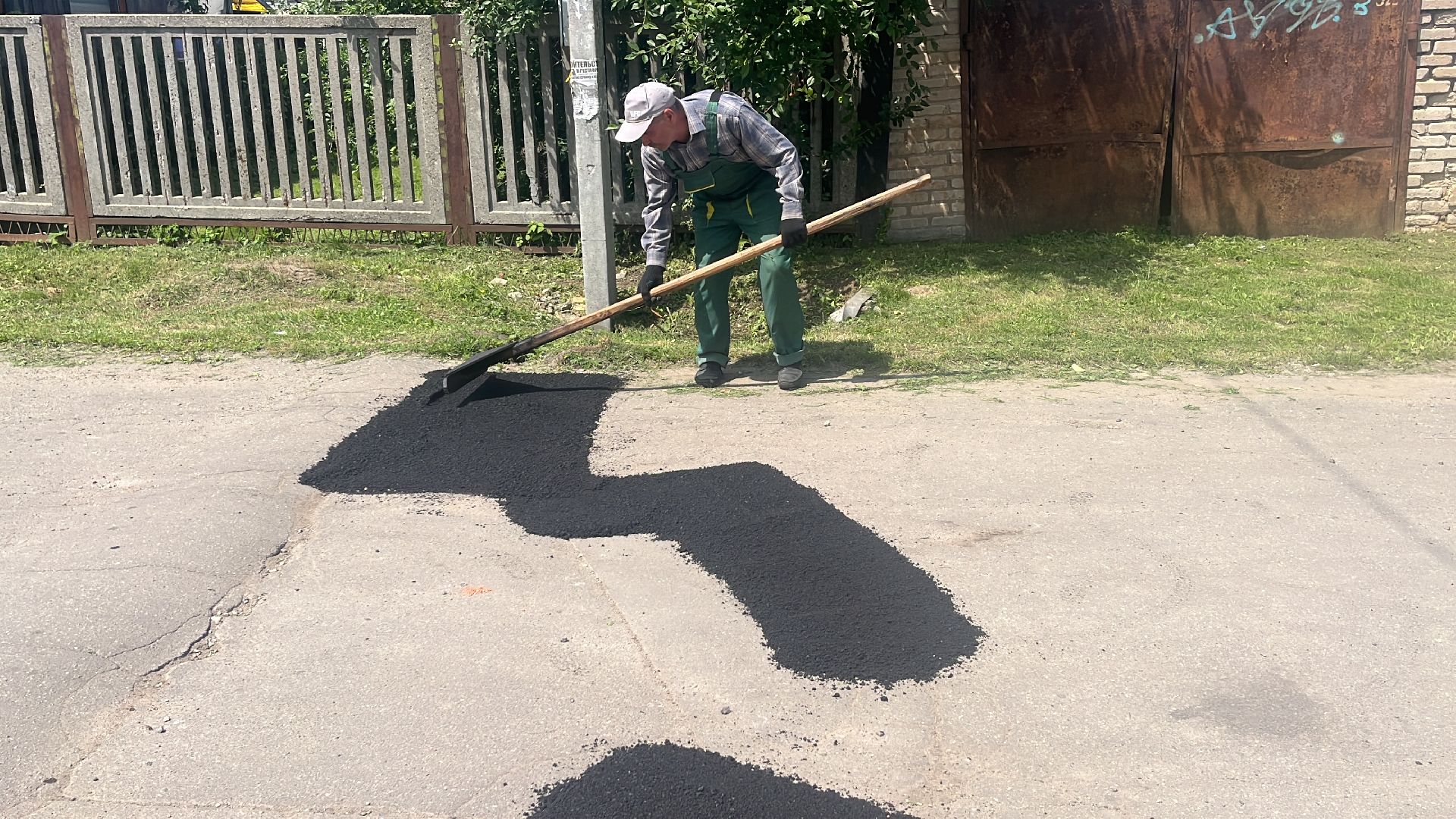 ямы, ямы на дорогах, ремонт, ремонт дорог, ремонт дороги, ямочный ремонт,