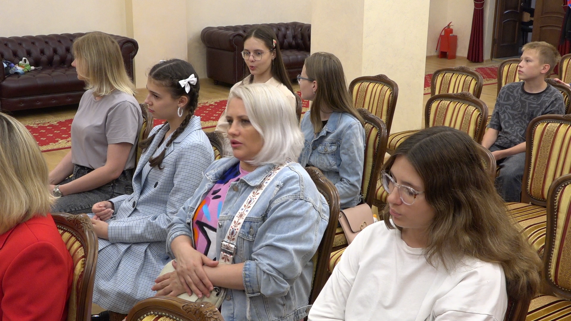 паспорт в 14 лет, паспорт гражданина рф, вручение паспорта, торжественное вручение паспорта, Власиха Дворец культуры,