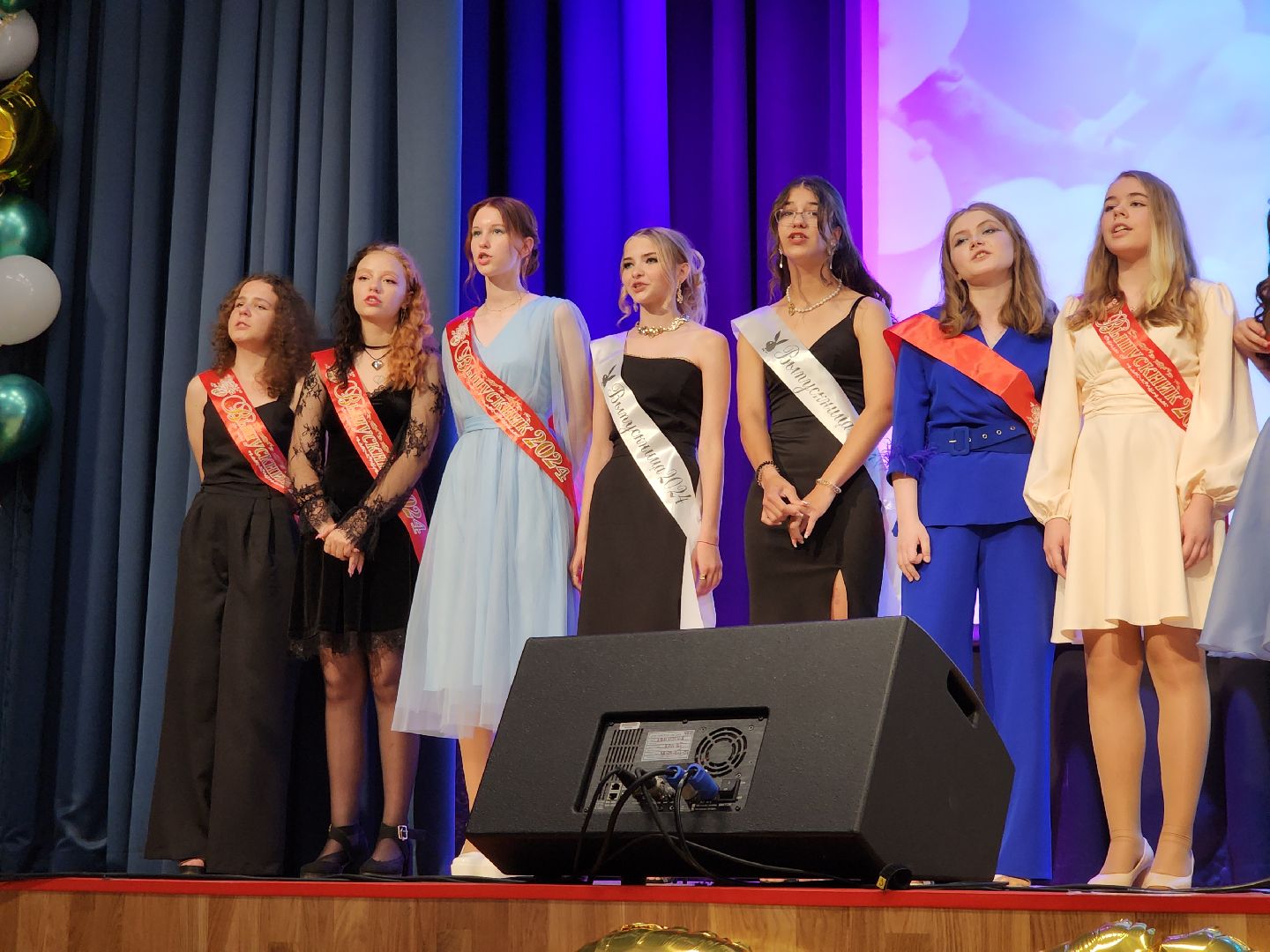 Черноголовка, выпускной, образование, дети,